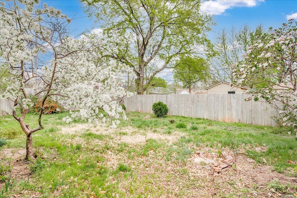 2232 S Ellis St, Wichita, Kansas image 25
