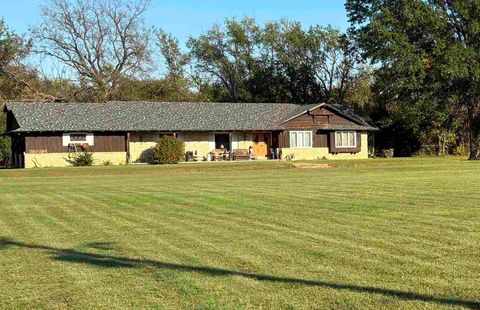 Homes For Sale - 9810 S Ridge Rd<br/> Sedgwick, KS 67135