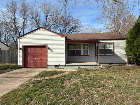 2804 E Clover Ln, Wichita, KS 67216 - MLS#: 652558