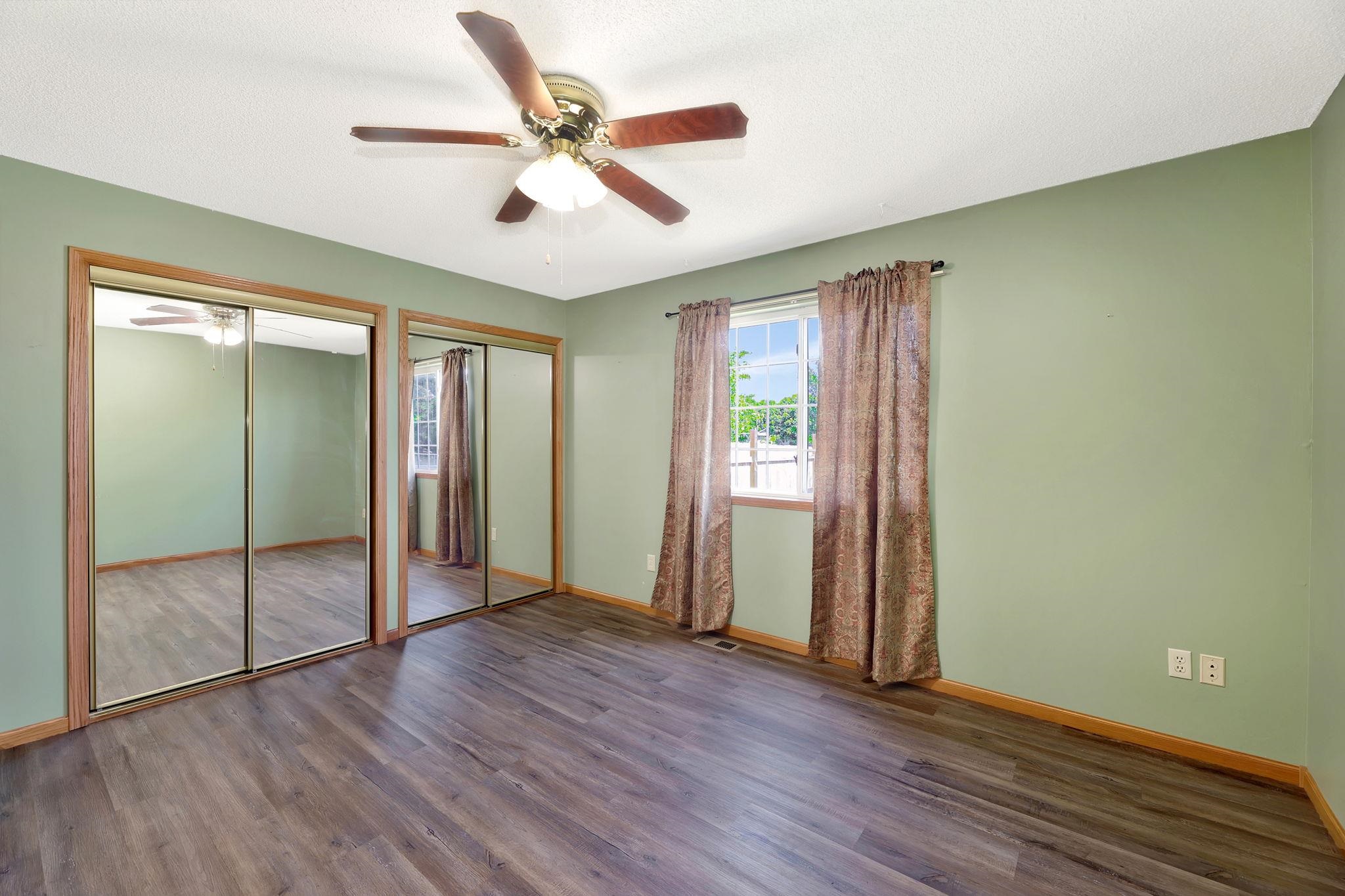 800 W Deerfield Cir, Valley Center, Kansas image 16