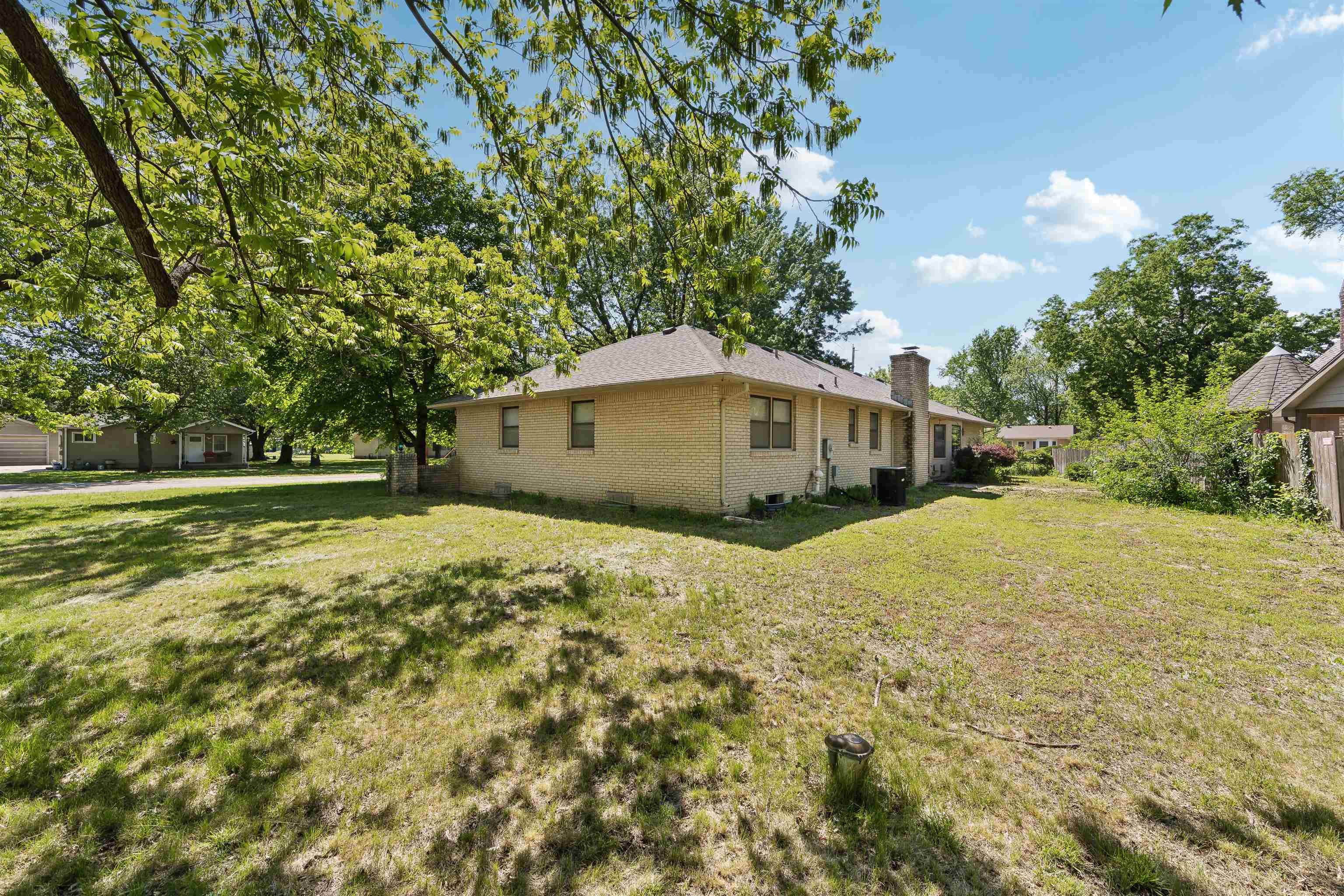 3249 N Hood Ct, Wichita, Kansas image 35