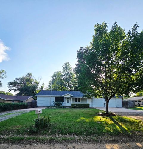 Homes For Sale - 1125 N 13th St<br/> Arkansas City, KS 67005