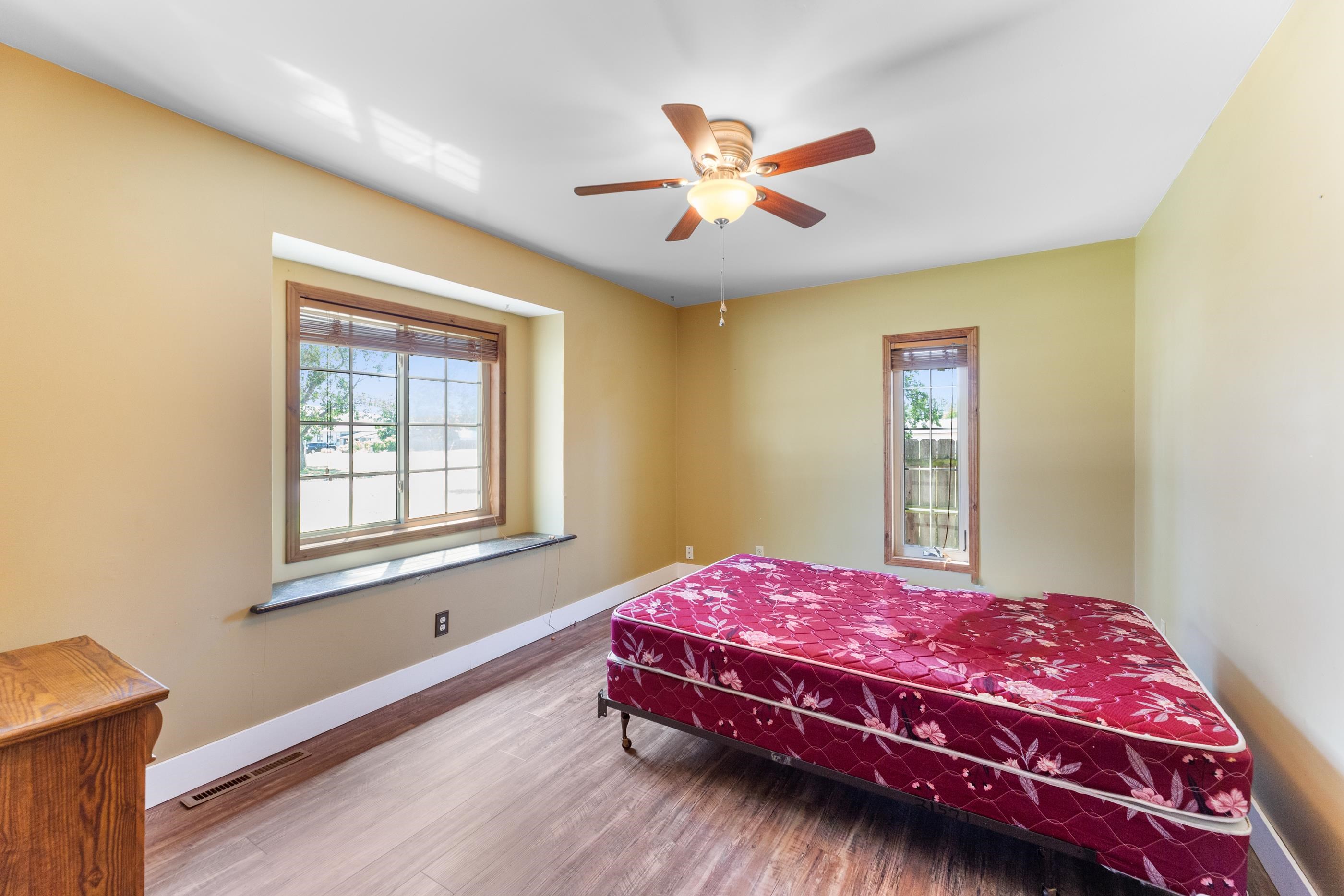 317 S Kansas Ave, Burrton, Kansas image 11