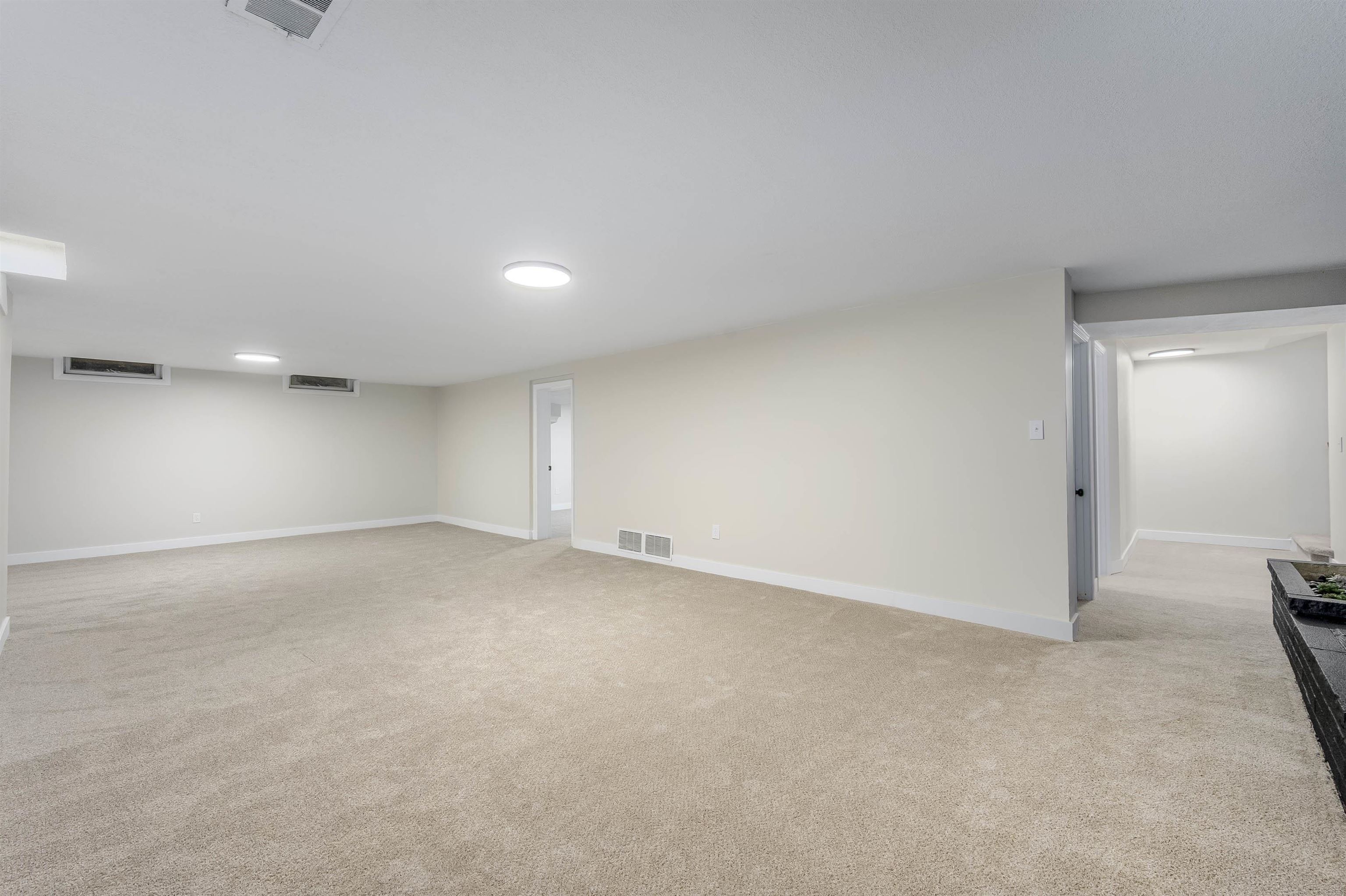 2616 N Wellesley Ave, Wichita, Kansas image 24