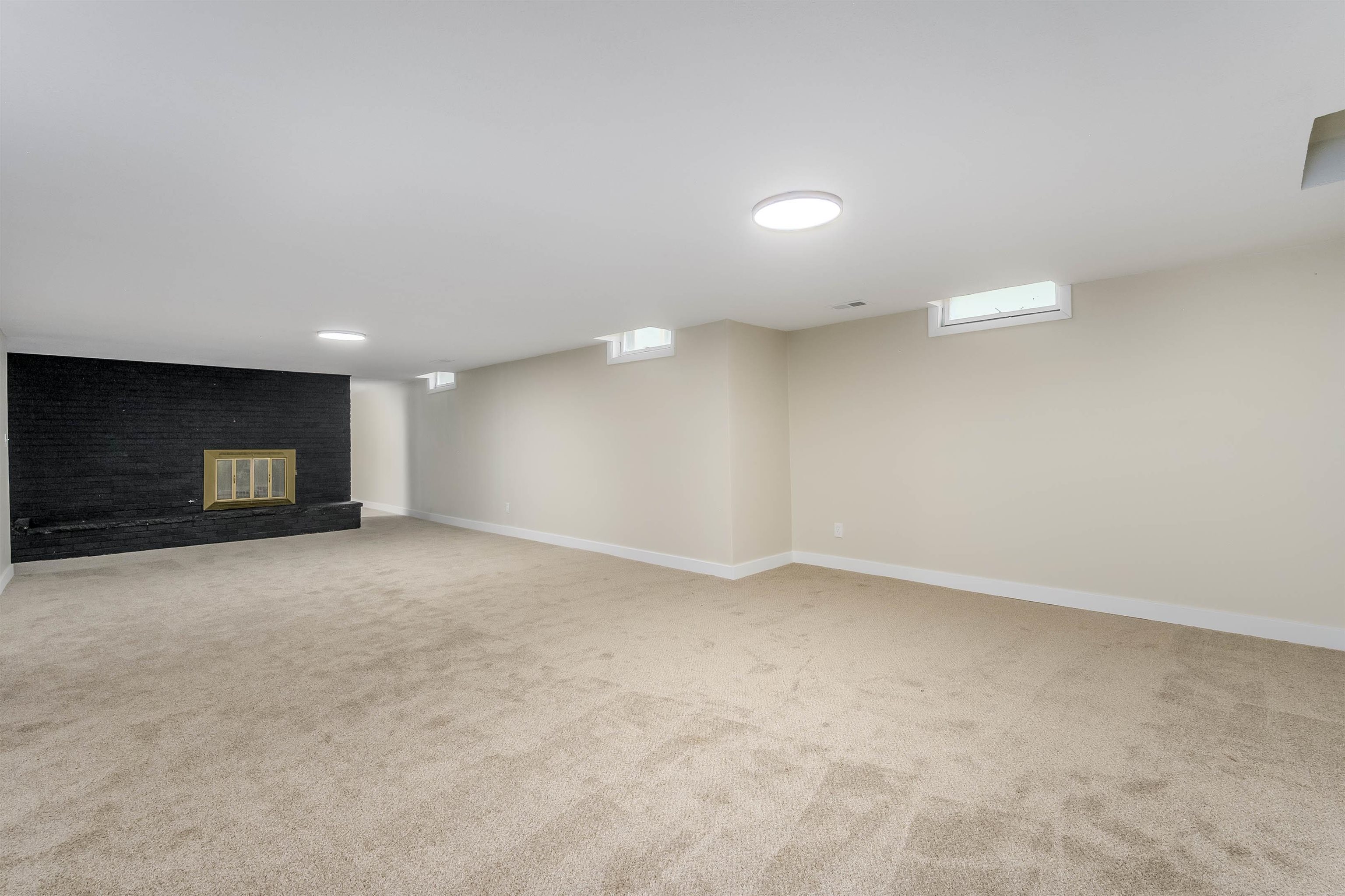 2616 N Wellesley Ave, Wichita, Kansas image 22