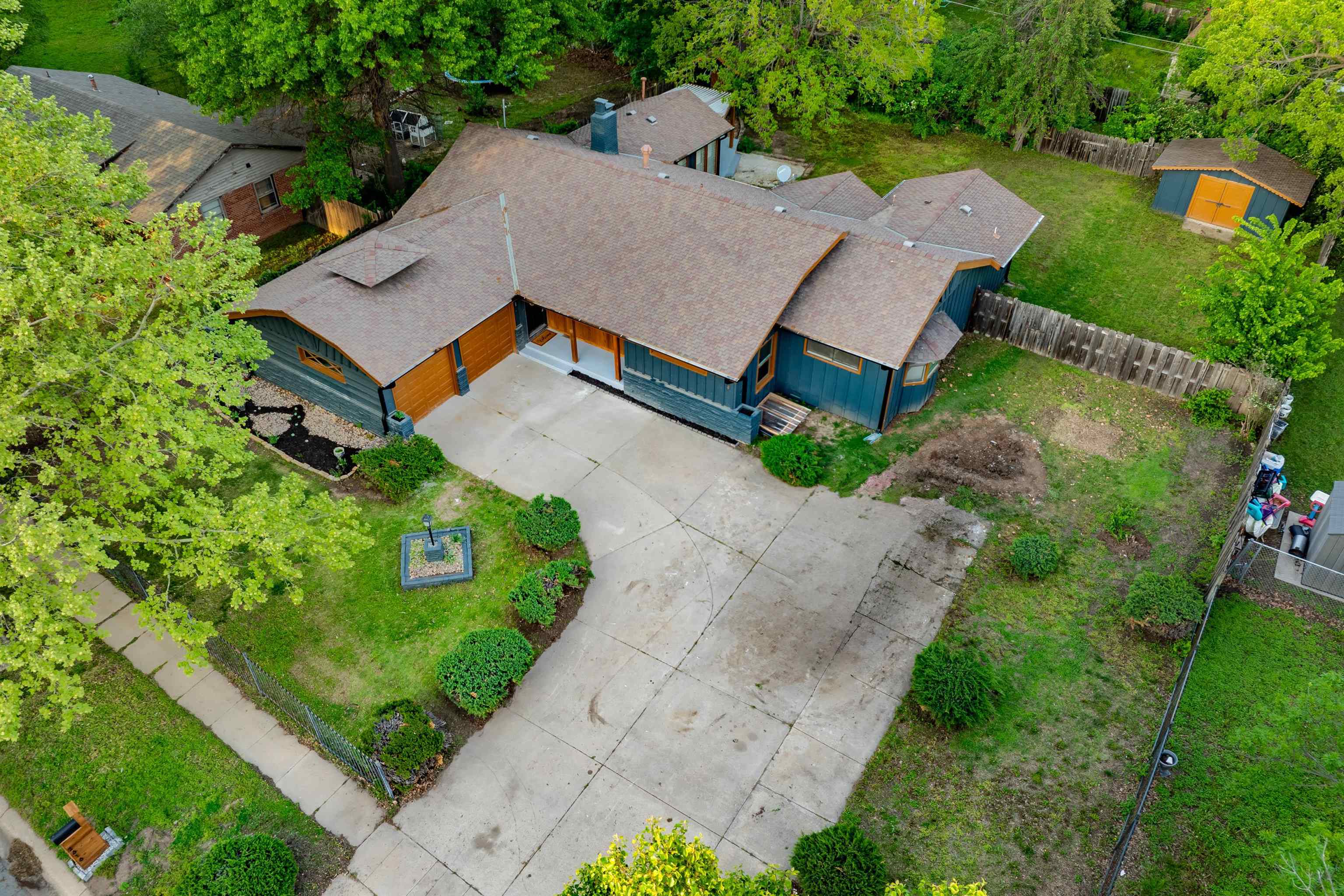 2616 N Wellesley Ave, Wichita, Kansas image 29