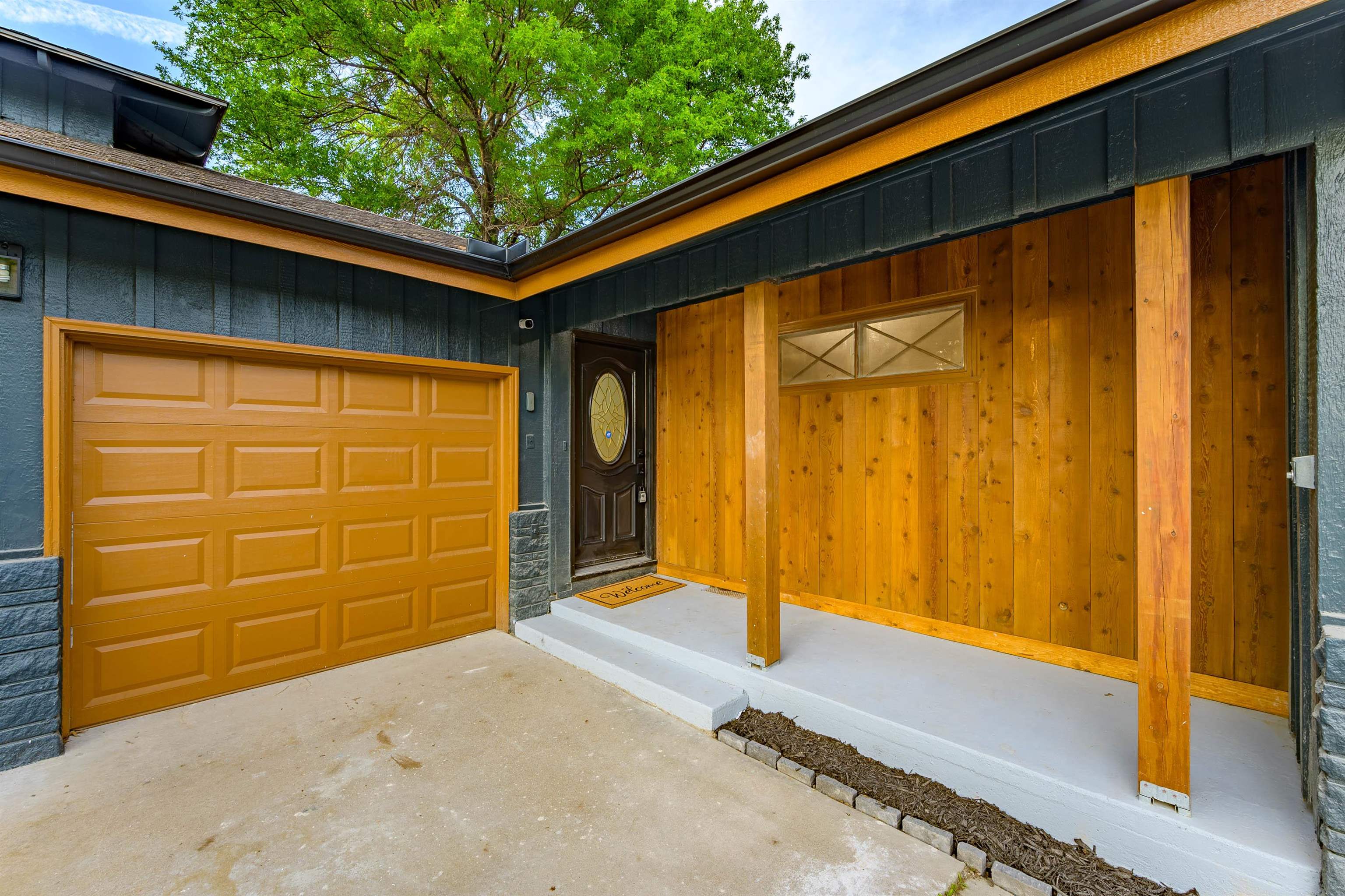 2616 N Wellesley Ave, Wichita, Kansas image 2