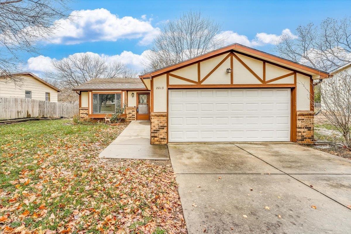 Derby, Kansas 67037, United States, 2 Bedrooms Bedrooms, ,1 BathroomBathrooms,Residential,Pending,66203