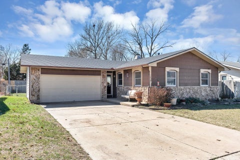 Homes For Sale - 1839 E Evanston Dr<br/> Park City, KS 67219