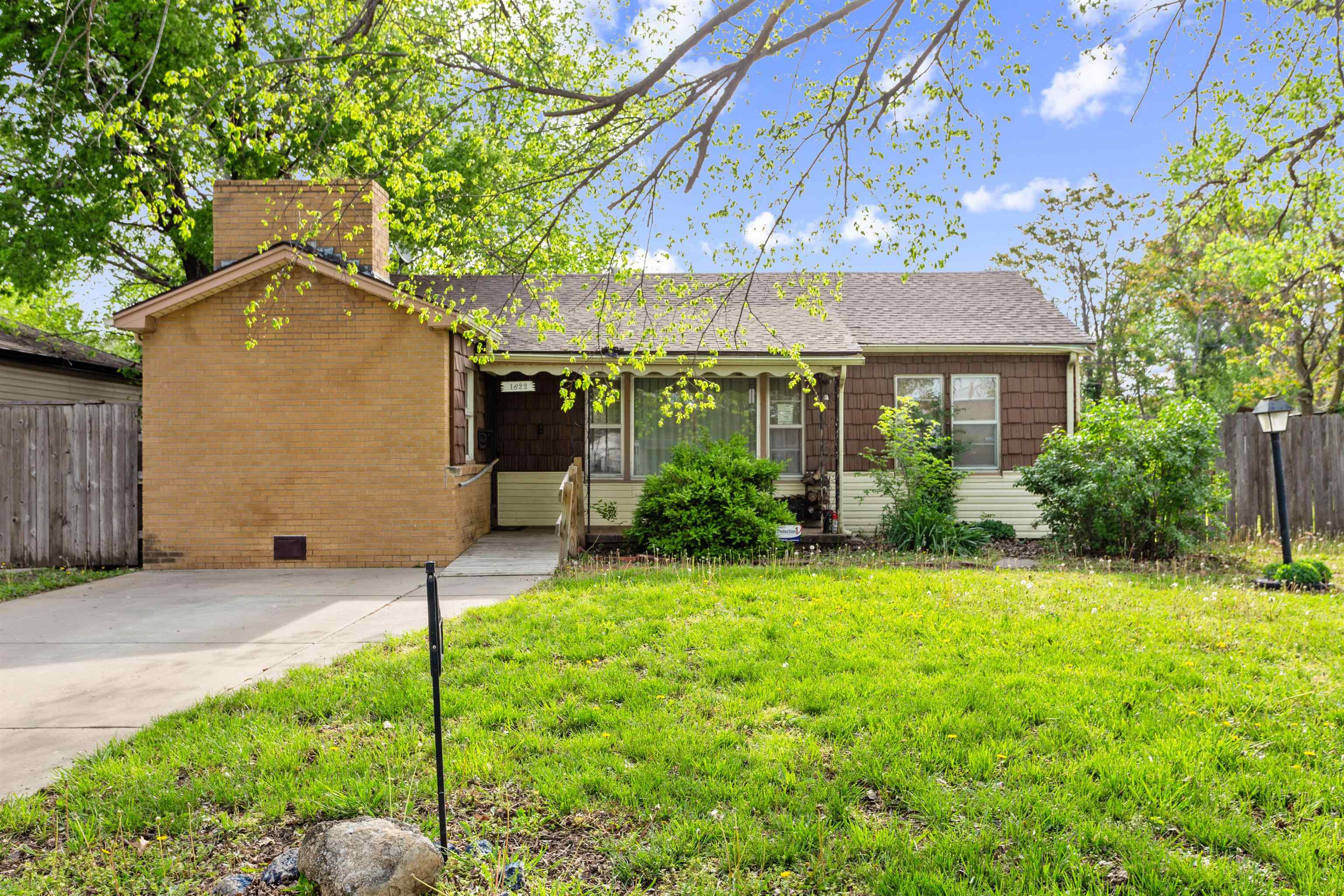 1622 N Poplar Ave, Wichita, Kansas image 1