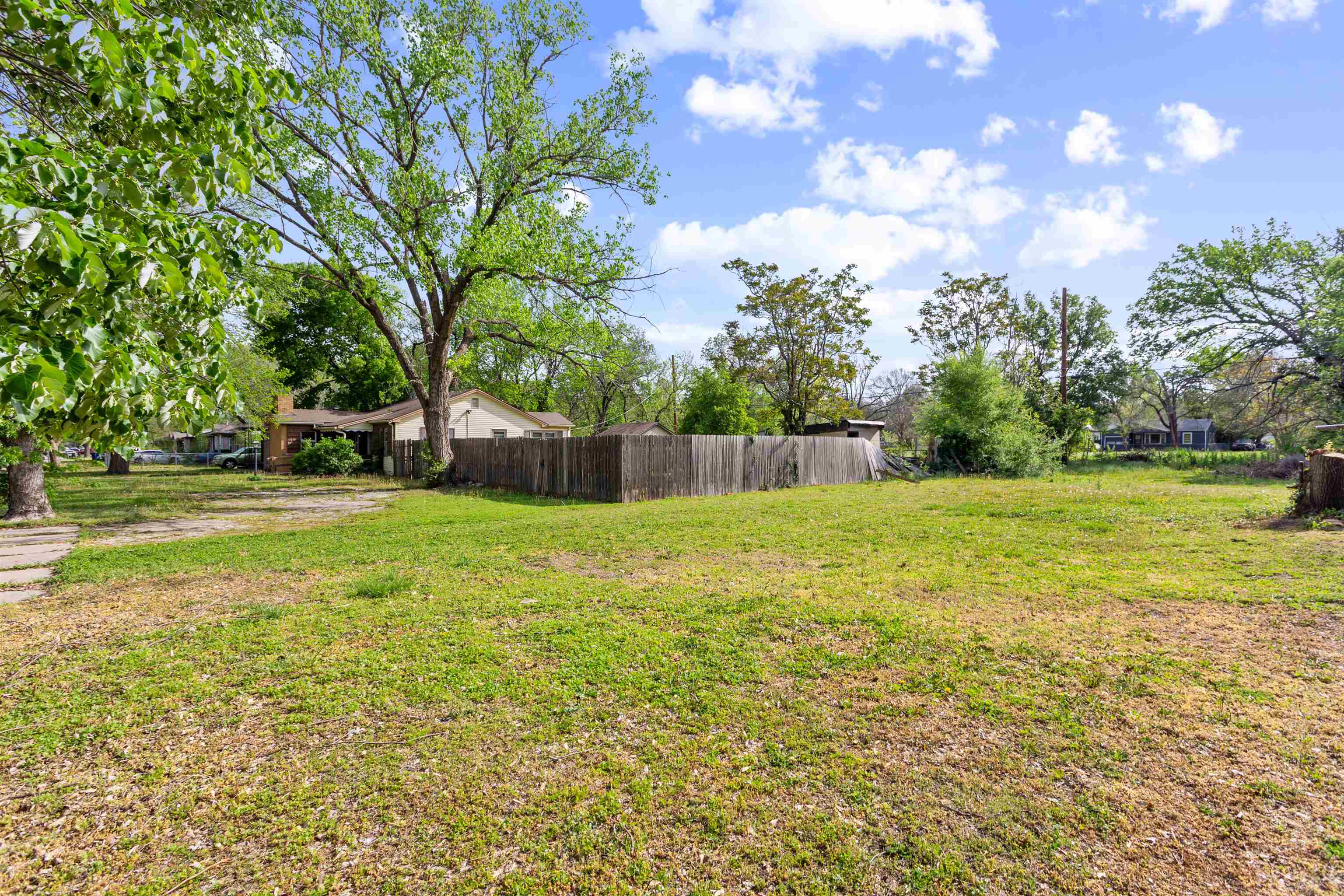 1622 N Poplar Ave, Wichita, Kansas image 15