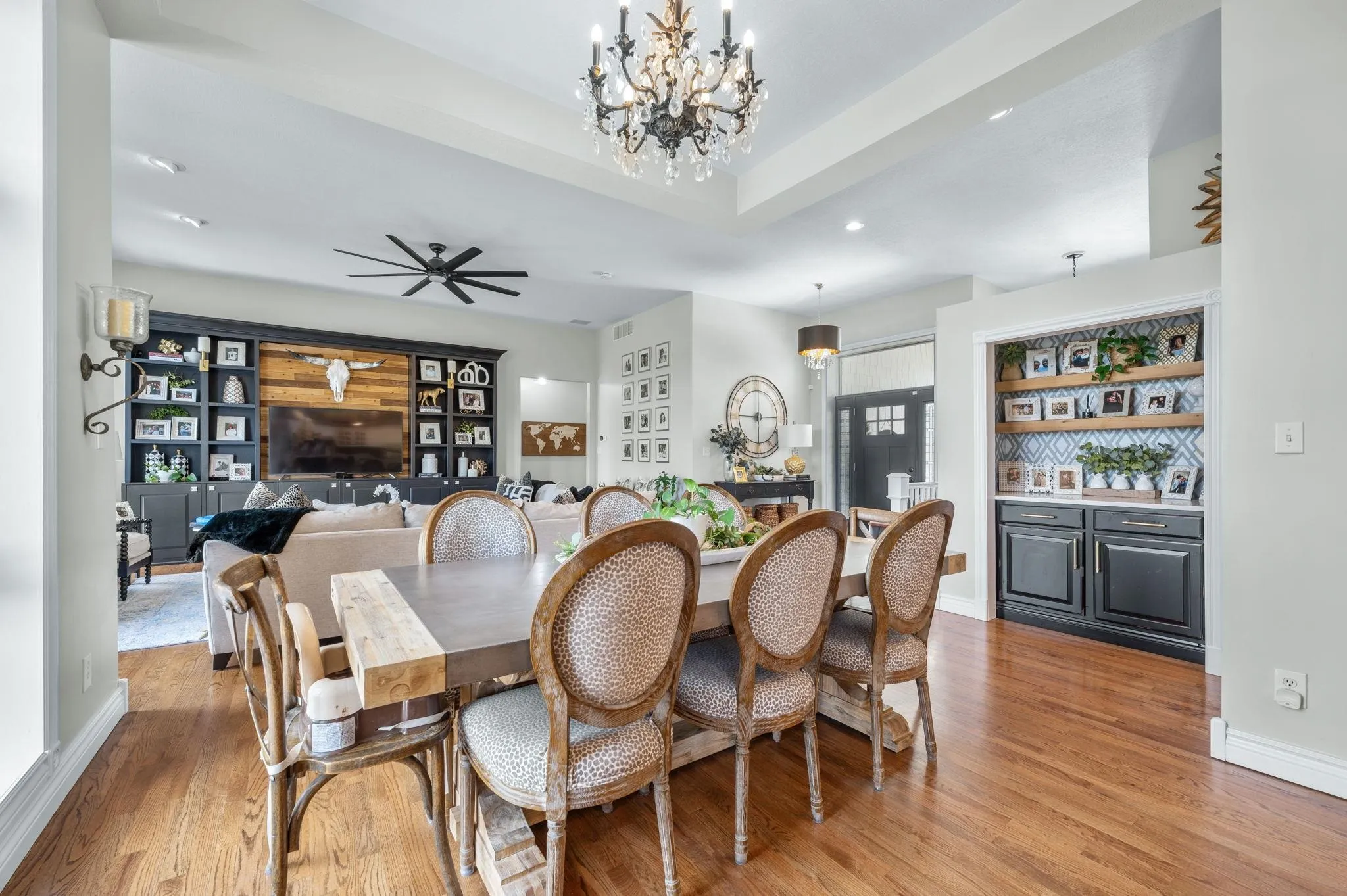 Andover, Kansas 67002, United States, 4 Bedrooms Bedrooms, ,3 BathroomsBathrooms,Residential,Active,163180