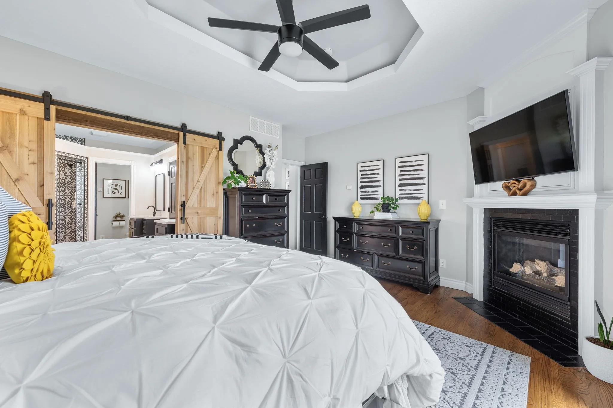 Andover, Kansas 67002, United States, 4 Bedrooms Bedrooms, ,3 BathroomsBathrooms,Residential,Active,163180