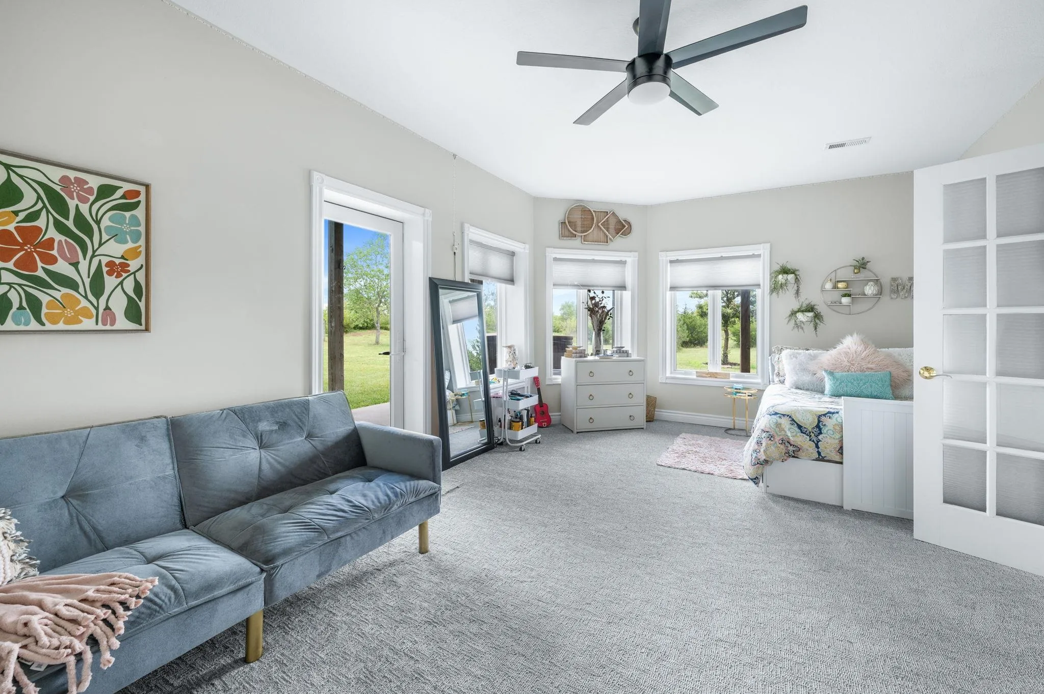 Andover, Kansas 67002, United States, 4 Bedrooms Bedrooms, ,3 BathroomsBathrooms,Residential,Active,163180