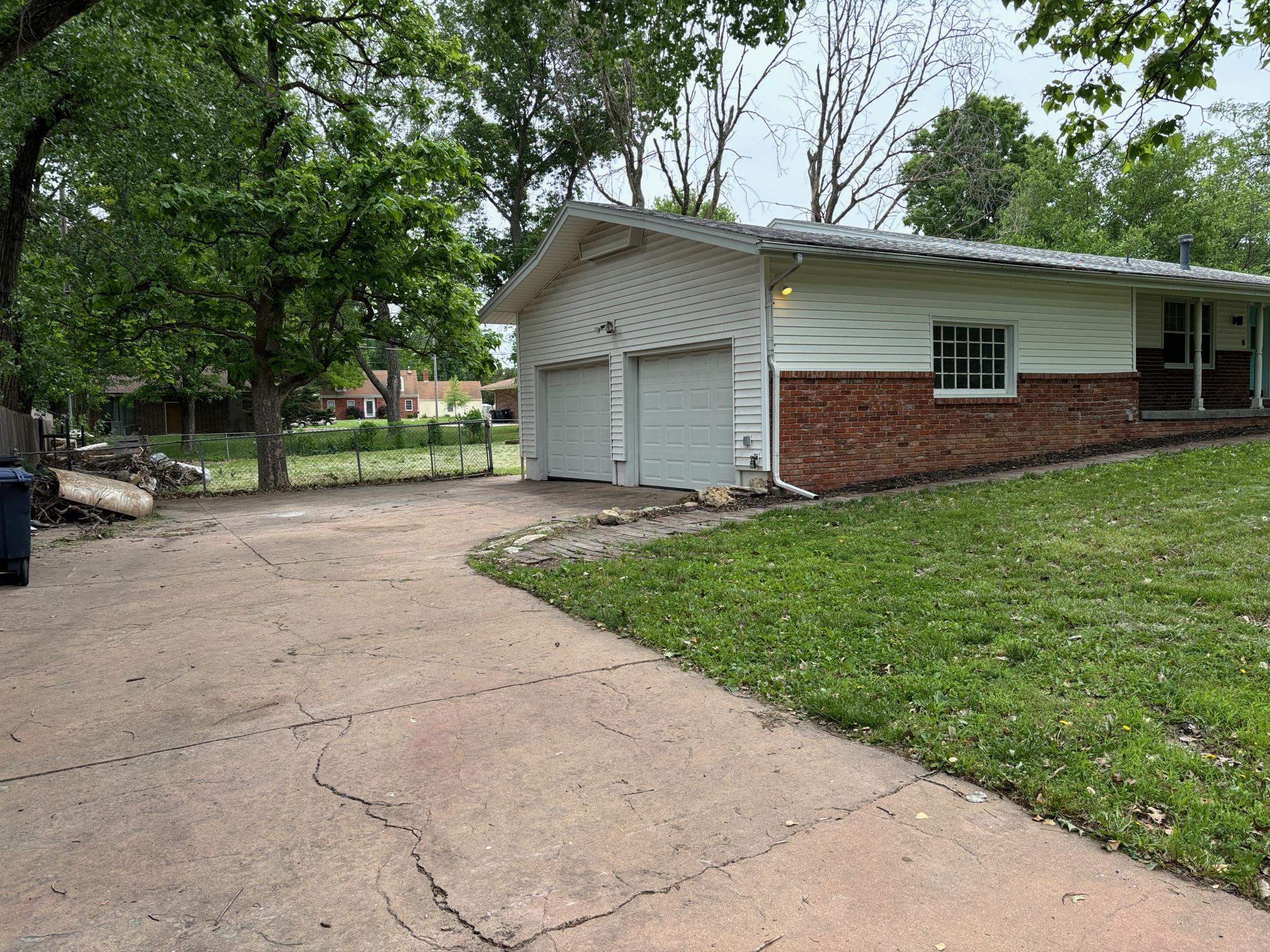 1844 N Ridge Rd, El Dorado, Kansas image 16
