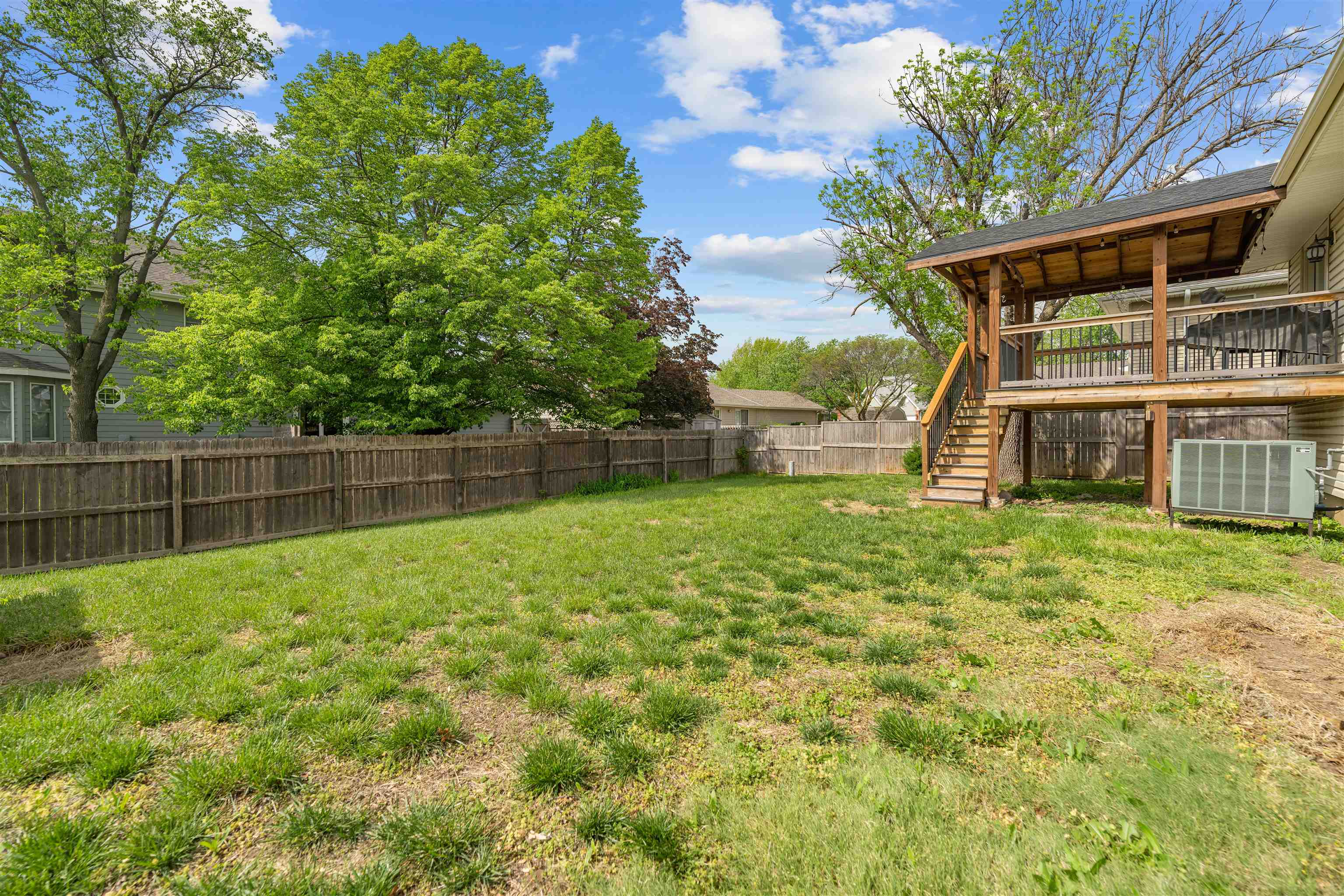 2120 Applewood Ln, Salina, Kansas image 23