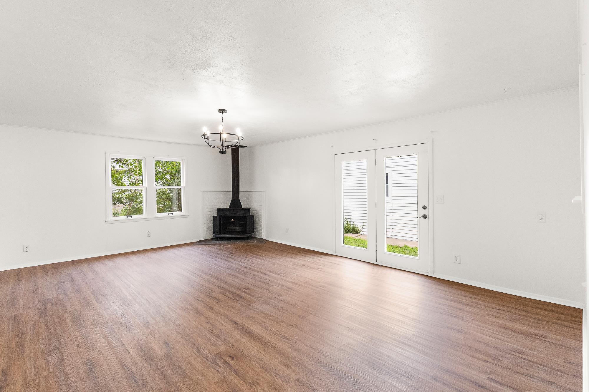 328 S Collingwood St, Pretty Prairie, Kansas image 12