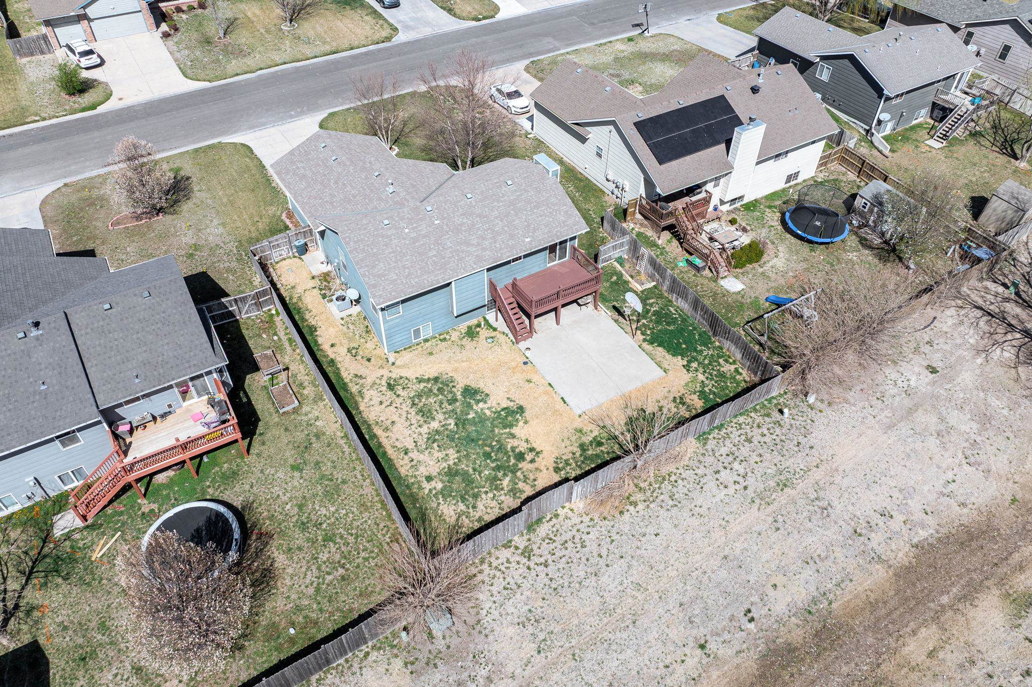 1923 W Country Lakes St, Haysville, Kansas image 28
