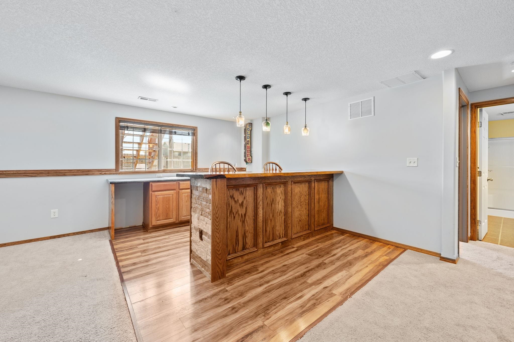 1923 W Country Lakes St, Haysville, Kansas image 23