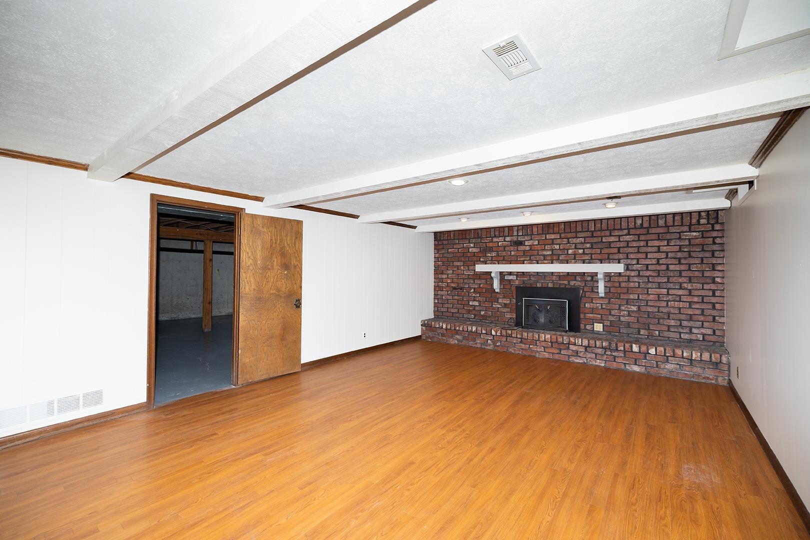 4454 SW Lakeview Ct, Towanda, Kansas image 26