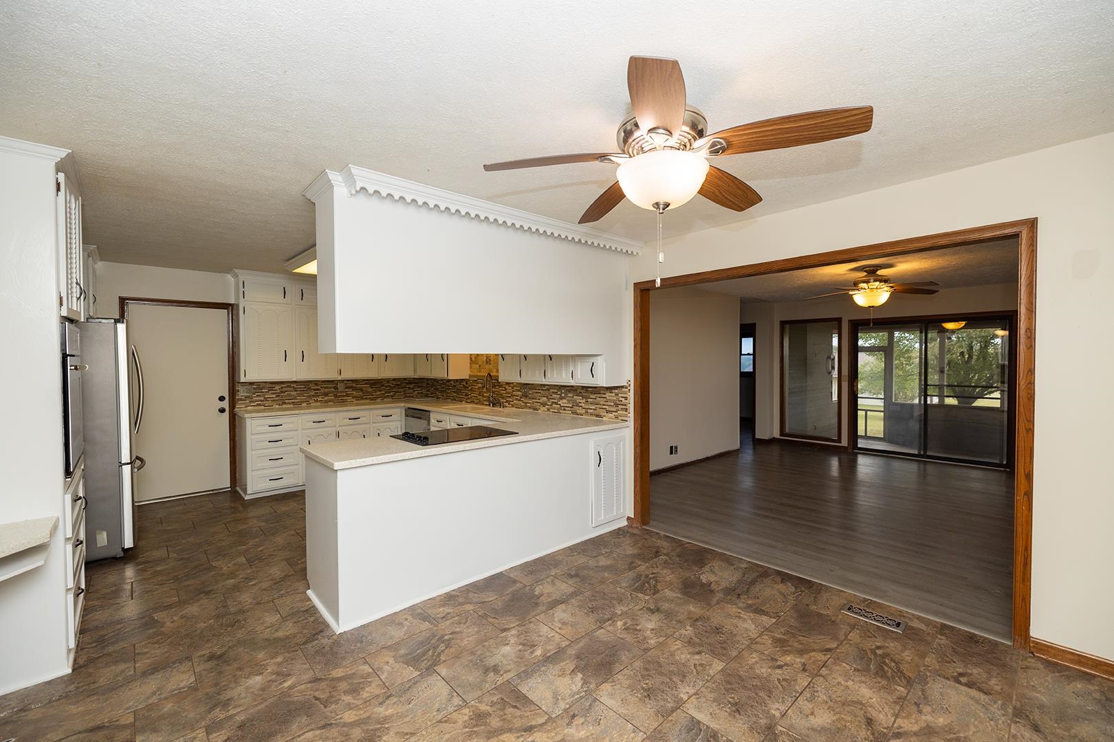 4454 SW Lakeview Ct, Towanda, Kansas image 14