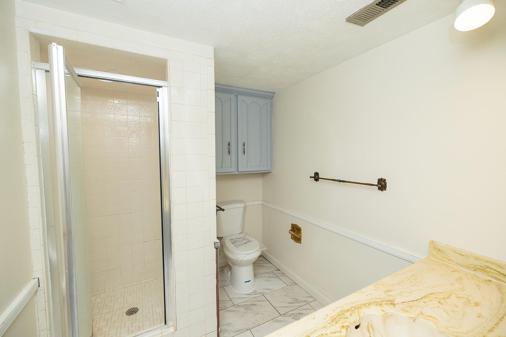 4454 SW Lakeview Ct, Towanda, Kansas image 34