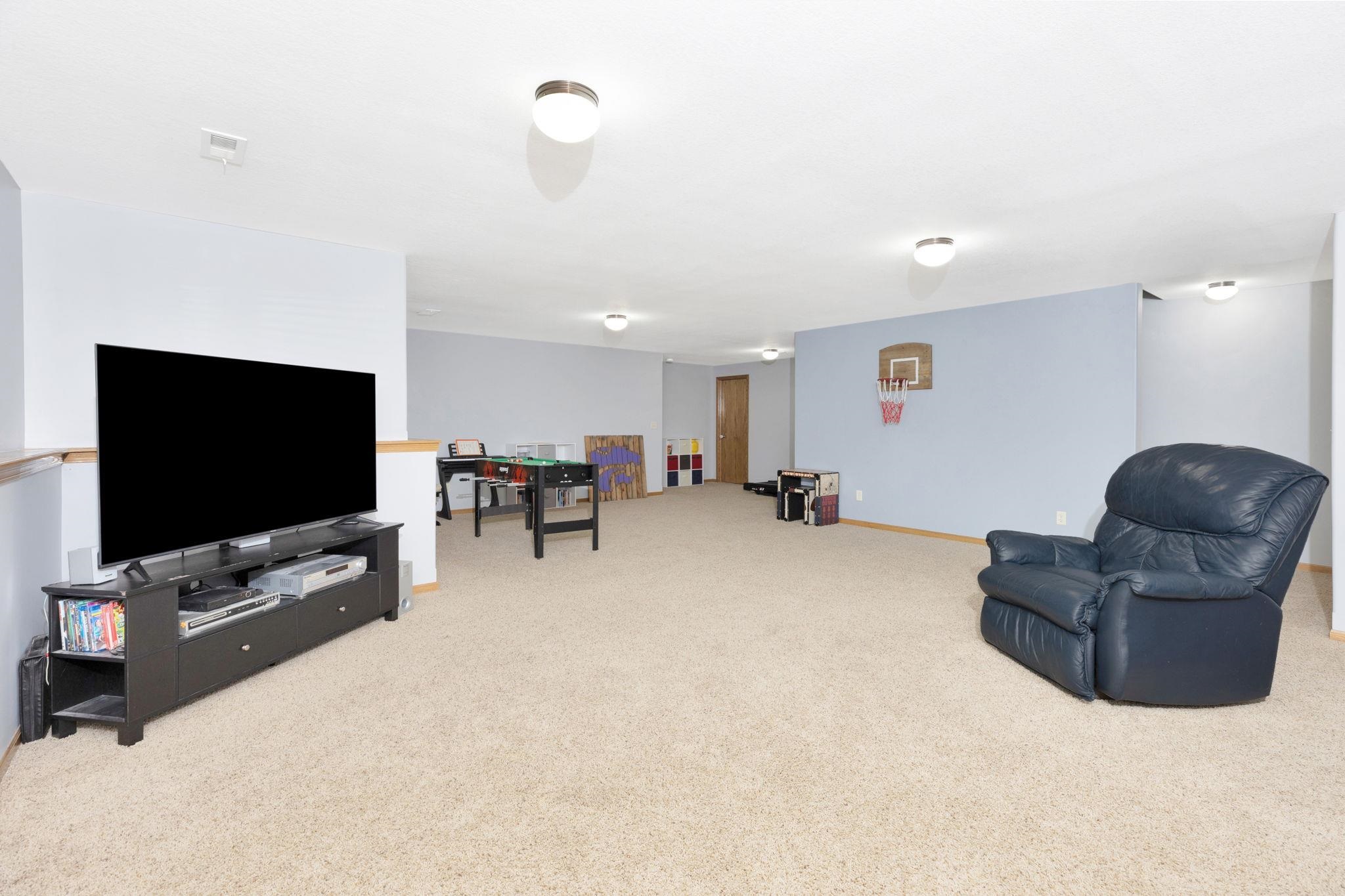 3617 N Pepper Ridge St, Wichita, Kansas image 26