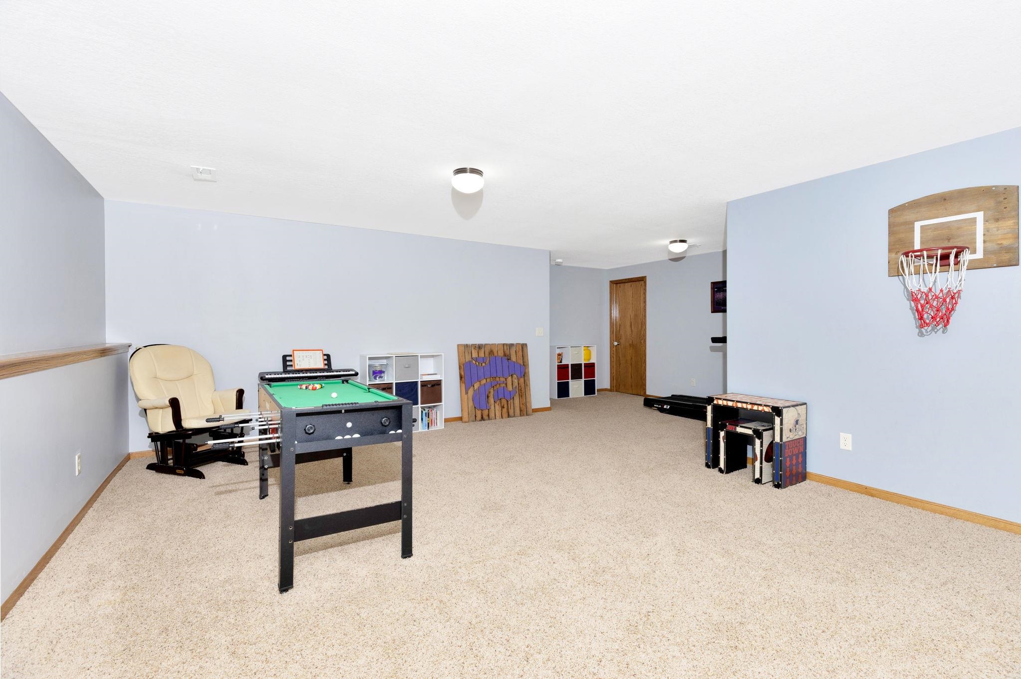 3617 N Pepper Ridge St, Wichita, Kansas image 28