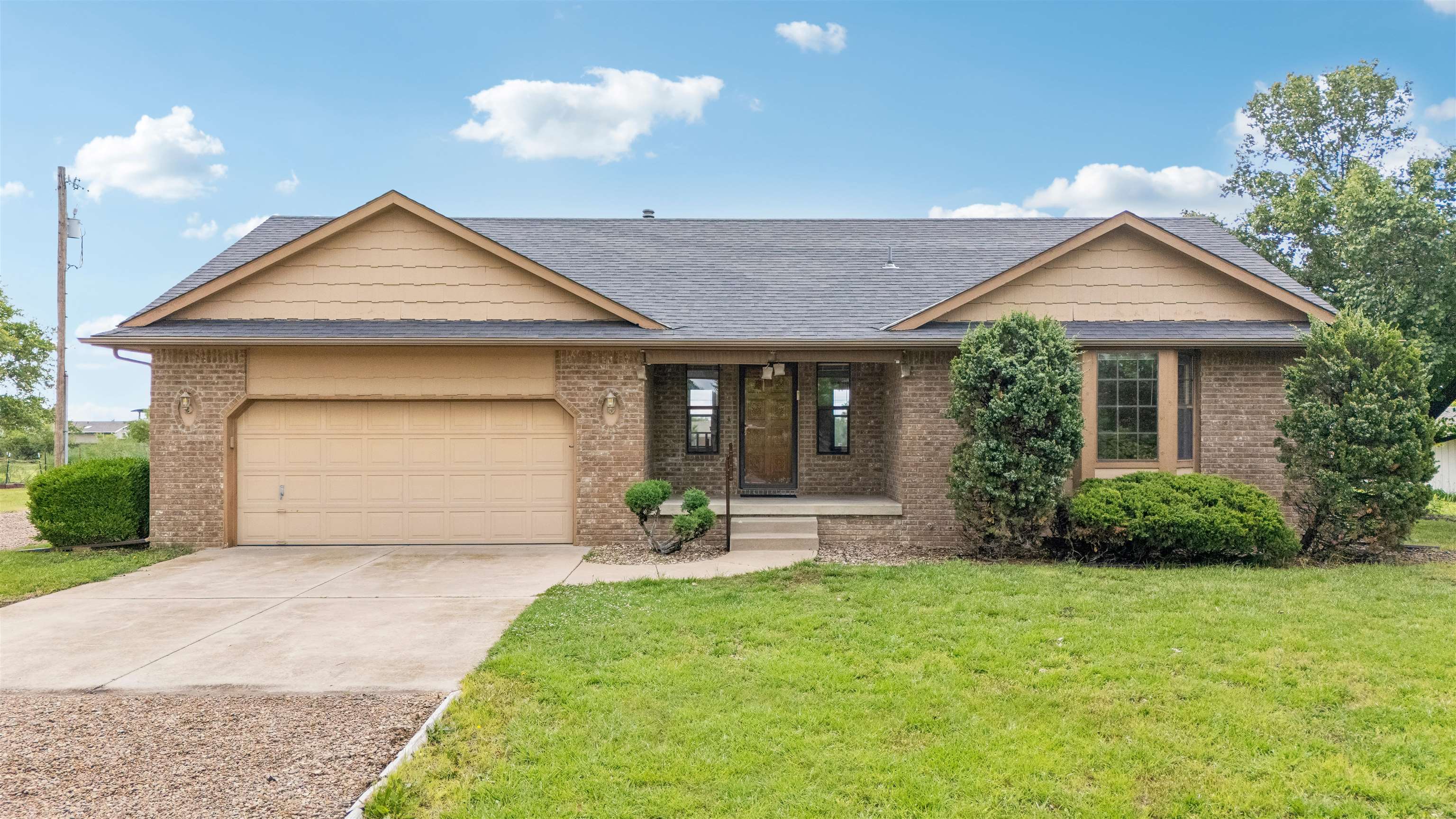 640 S Daisy Ln, Andover, Virginia image 3