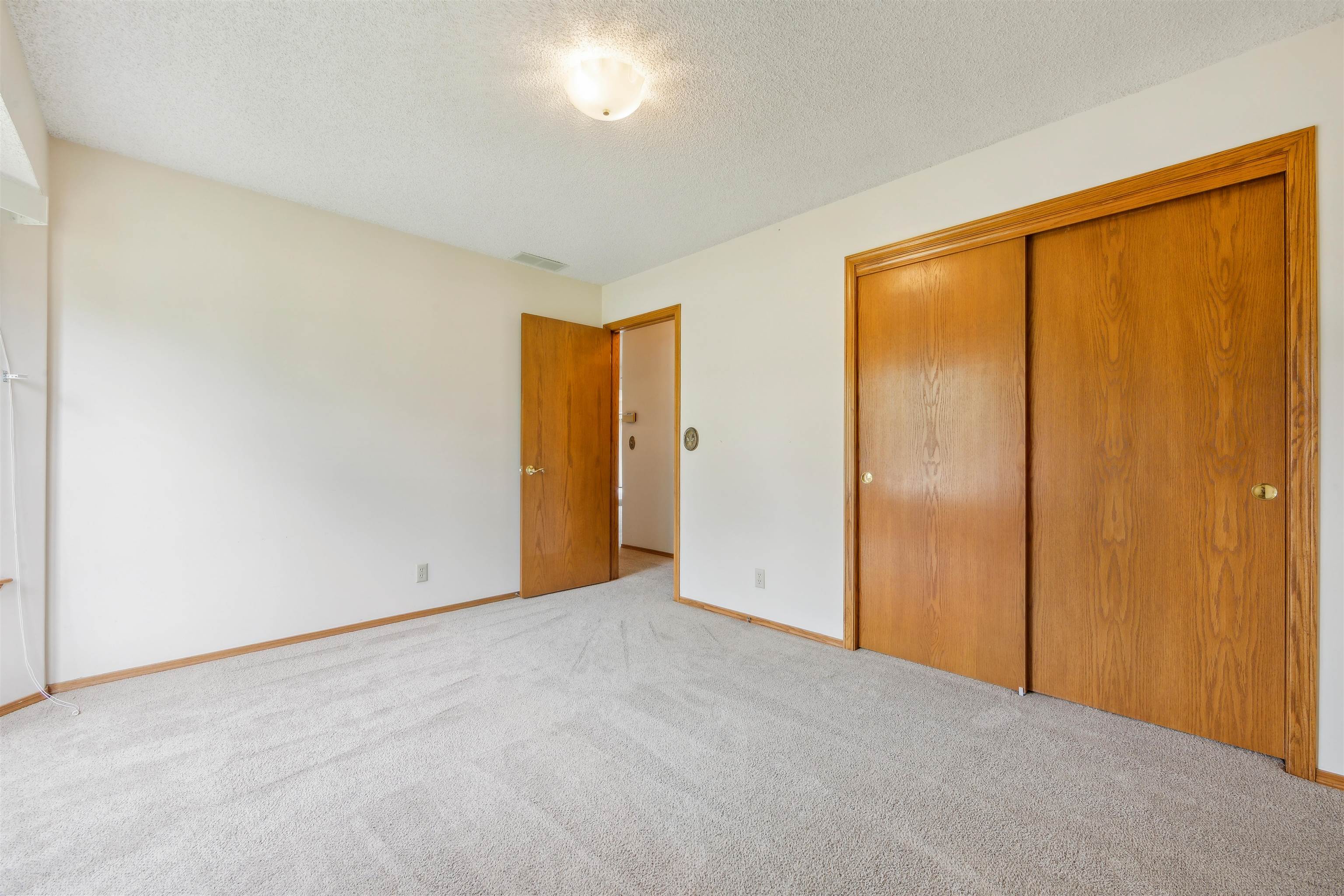 640 S Daisy Ln, Andover, Virginia image 18