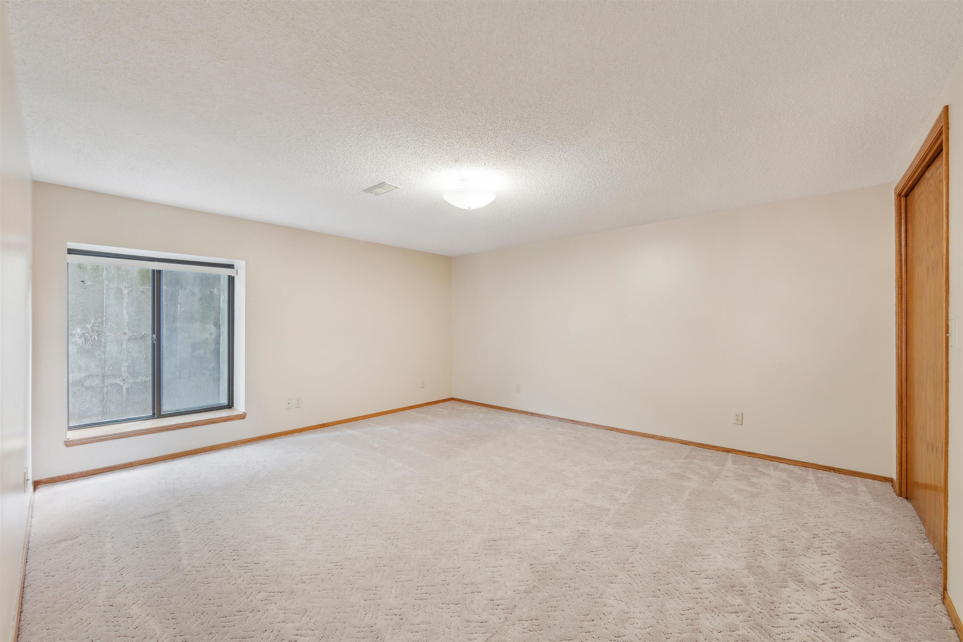 640 S Daisy Ln, Andover, Virginia image 23