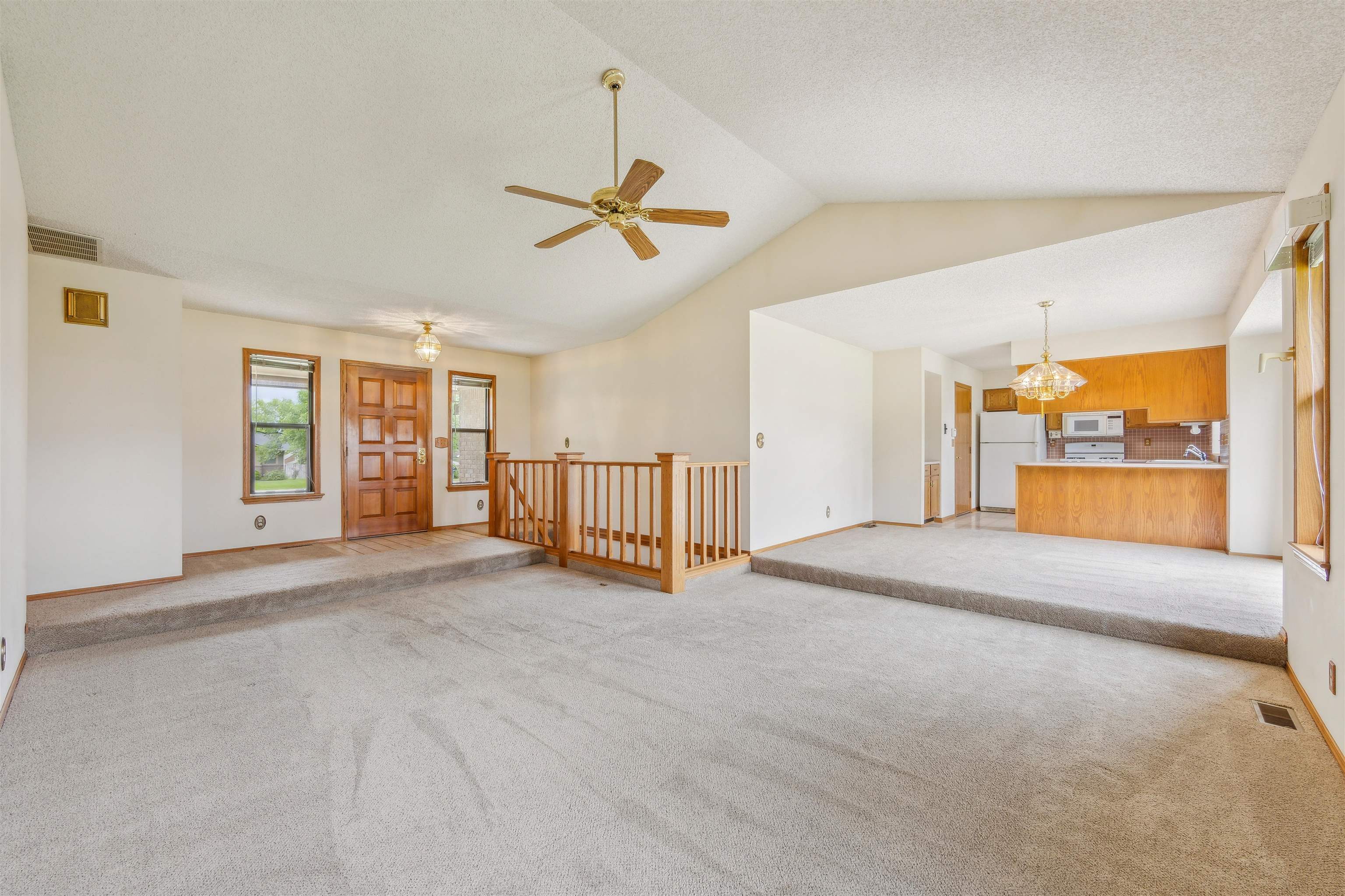 640 S Daisy Ln, Andover, Virginia image 8