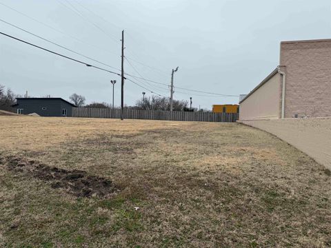 Vacant Land For Sale - 3213 E 13th St N St<br/> Wichita, KS 67208