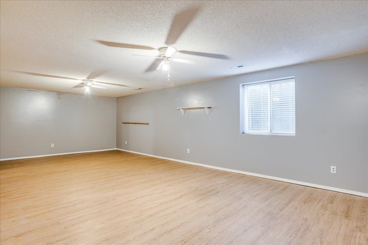 846 E Karla Ct, Haysville, Kansas image 23