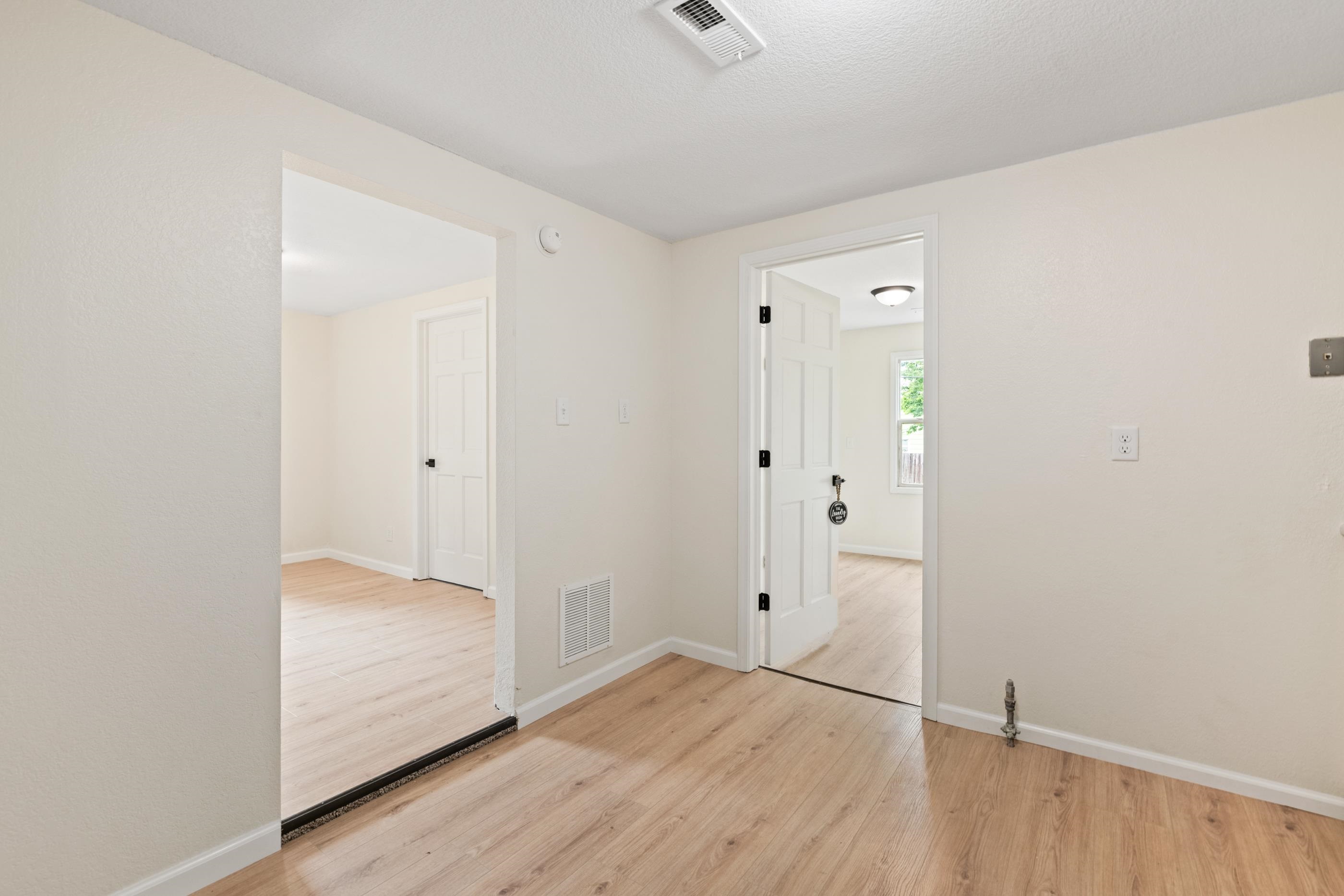 3027 N Wellington Pl, Wichita, Kansas image 11