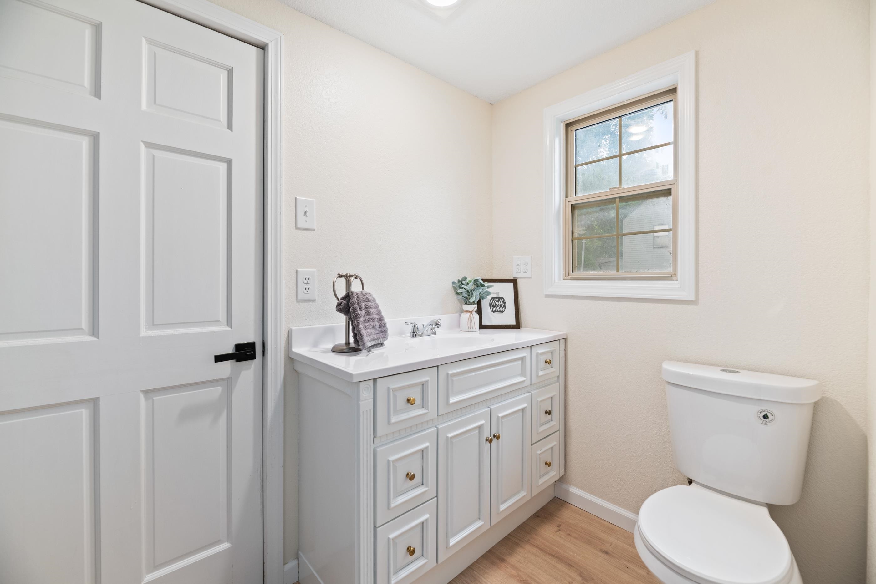 3027 N Wellington Pl, Wichita, Kansas image 18