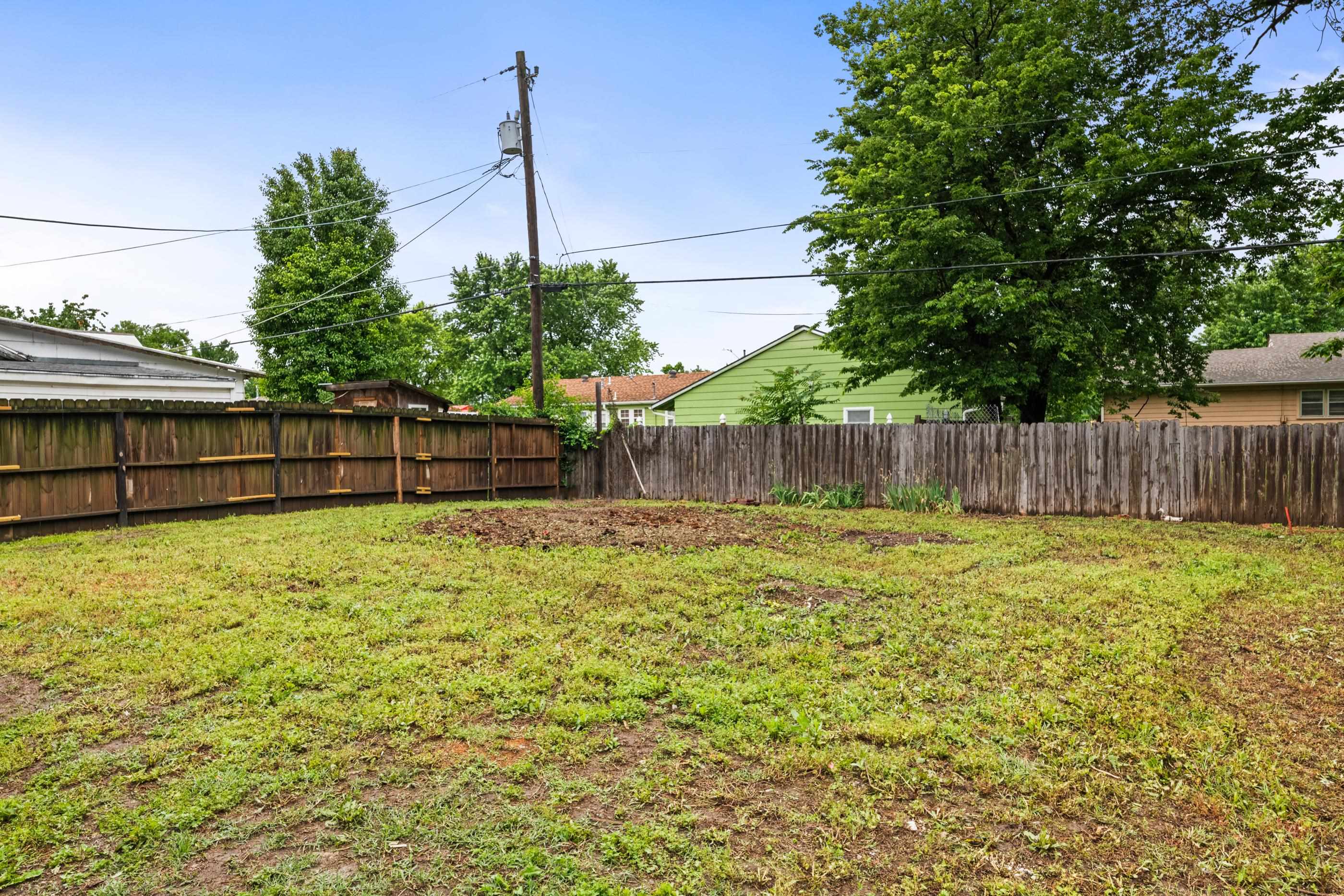 3027 N Wellington Pl, Wichita, Kansas image 24