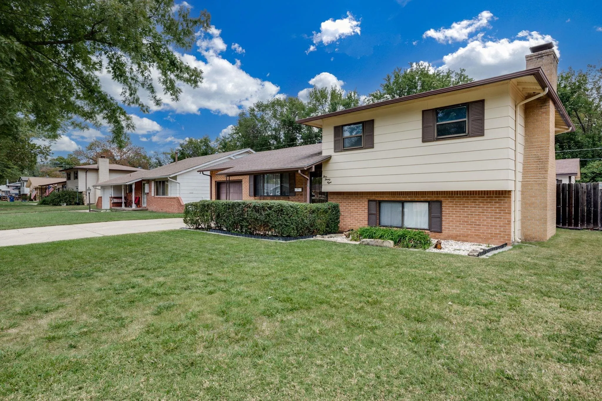 Derby, Kansas 67037, United States, 4 Bedrooms Bedrooms, ,2 BathroomsBathrooms,Residential,Active,227587