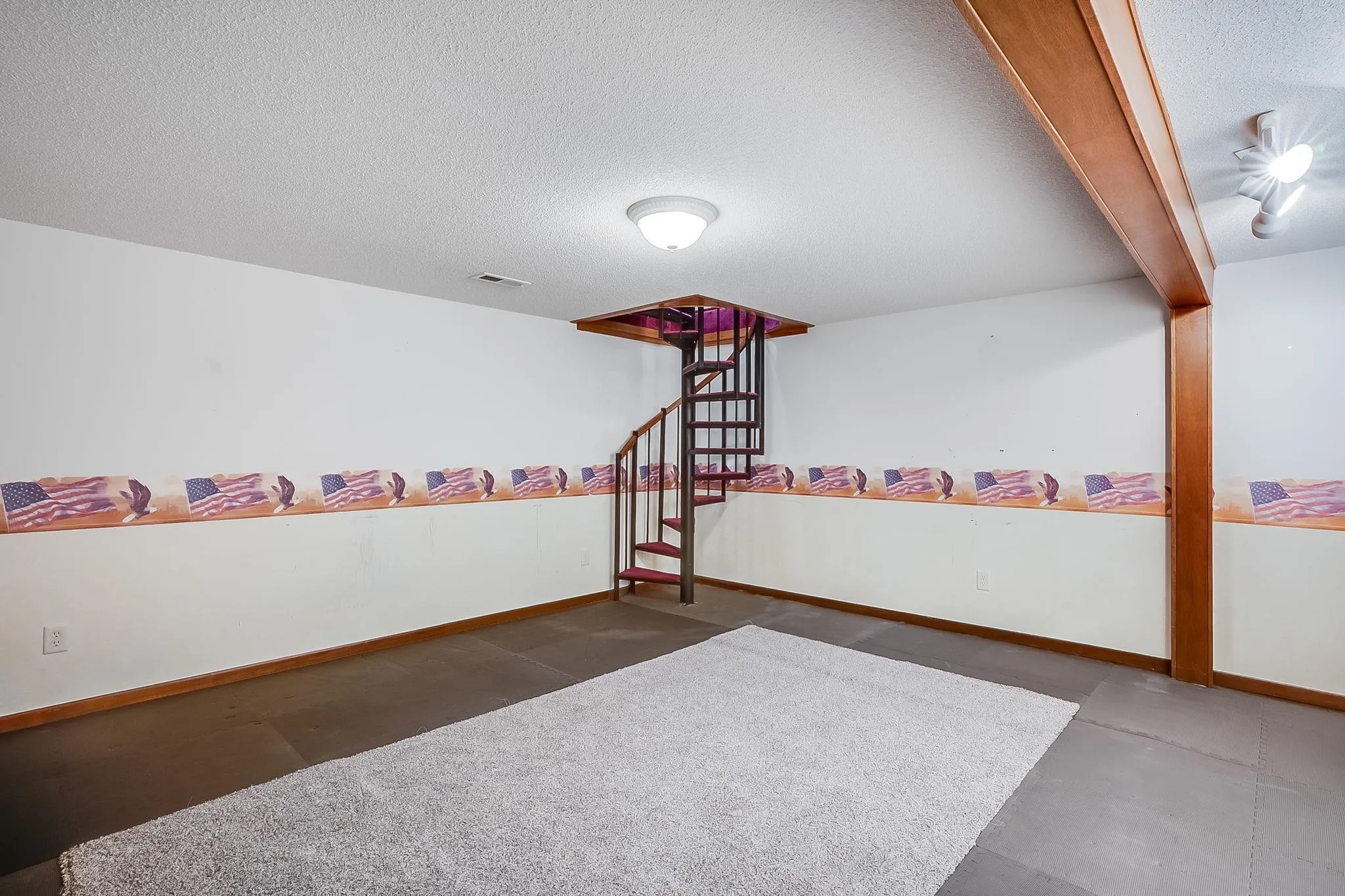 Derby, Kansas 67037, United States, 4 Bedrooms Bedrooms, ,2 BathroomsBathrooms,Residential,Active,227587