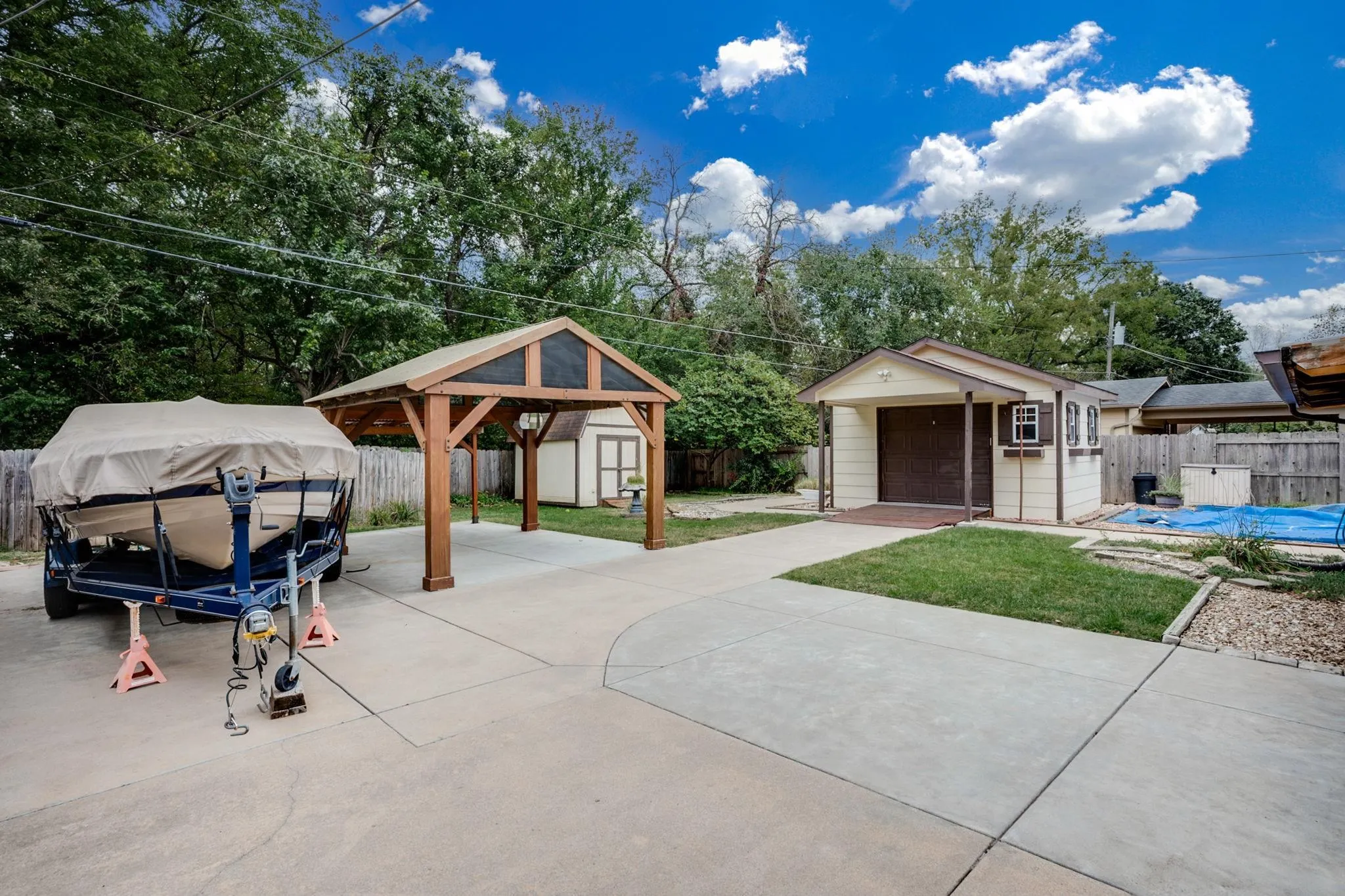 Derby, Kansas 67037, United States, 4 Bedrooms Bedrooms, ,2 BathroomsBathrooms,Residential,Active,227587