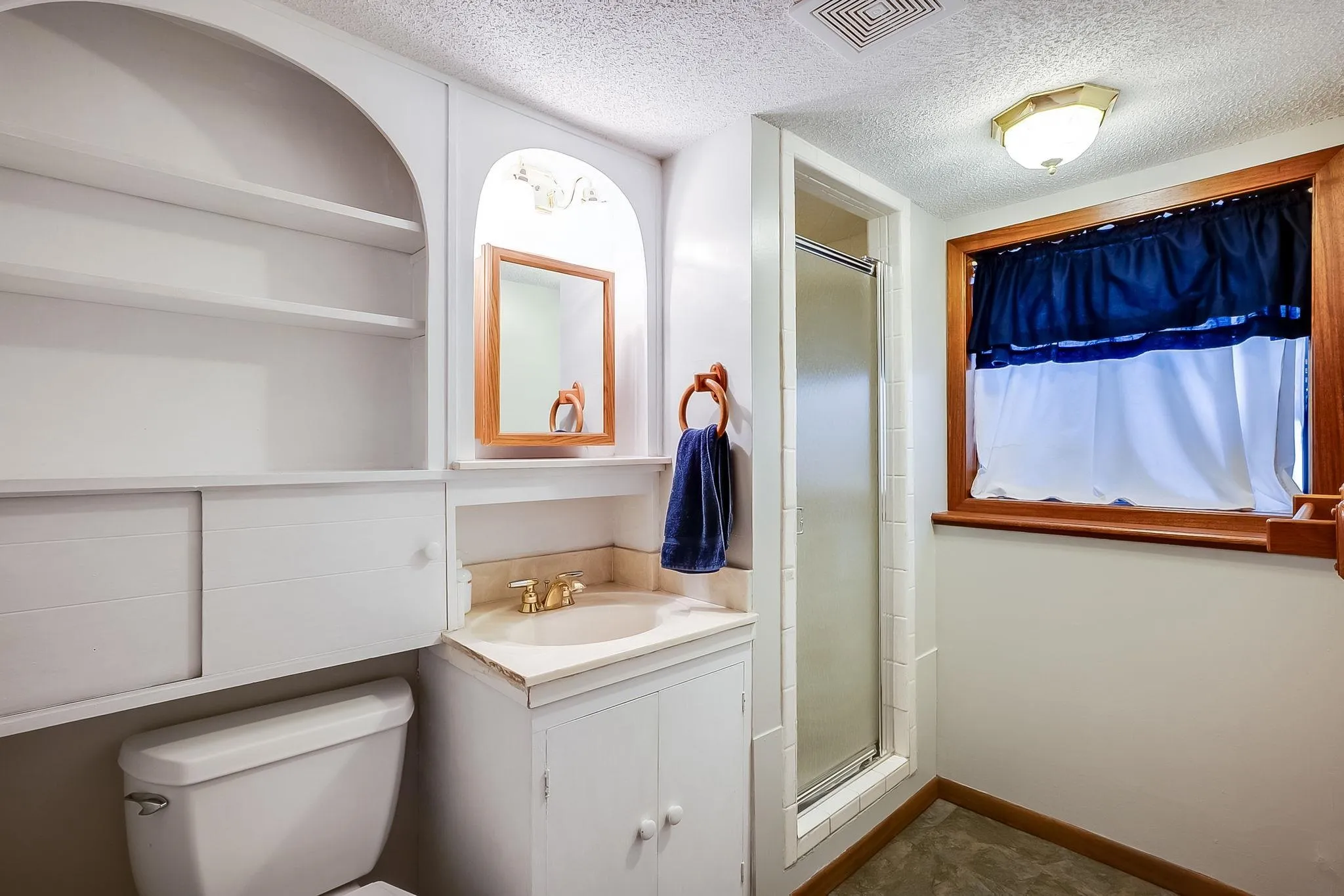 Derby, Kansas 67037, United States, 4 Bedrooms Bedrooms, ,2 BathroomsBathrooms,Residential,Active,227587