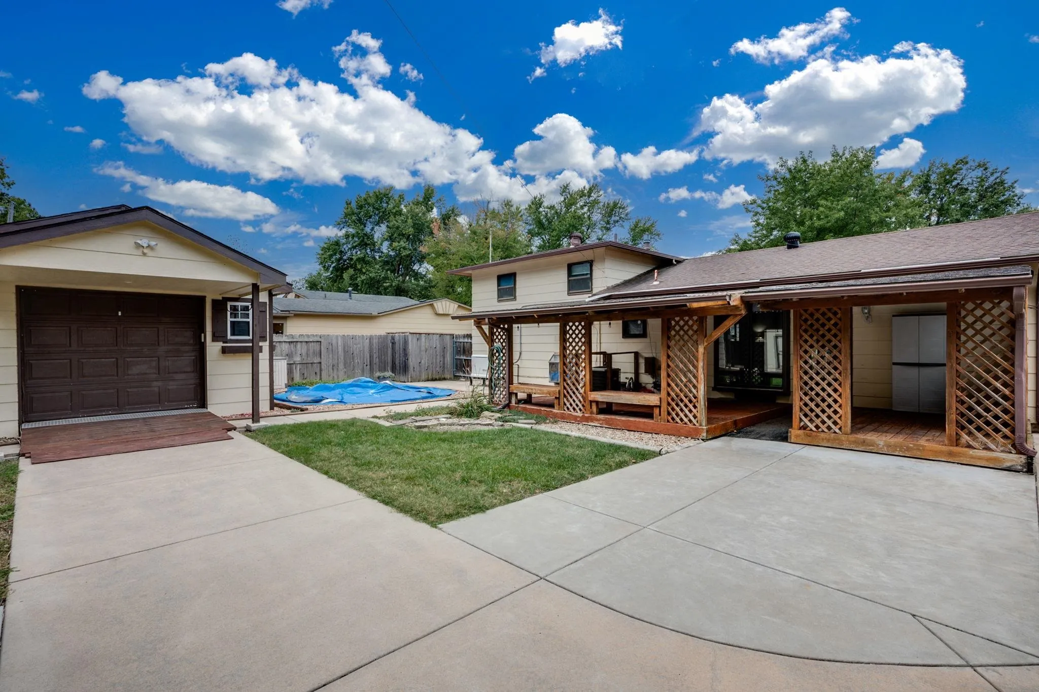 Derby, Kansas 67037, United States, 4 Bedrooms Bedrooms, ,2 BathroomsBathrooms,Residential,Active,227587