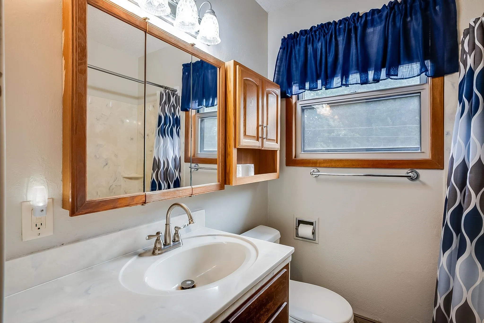 Derby, Kansas 67037, United States, 4 Bedrooms Bedrooms, ,2 BathroomsBathrooms,Residential,Active,227587