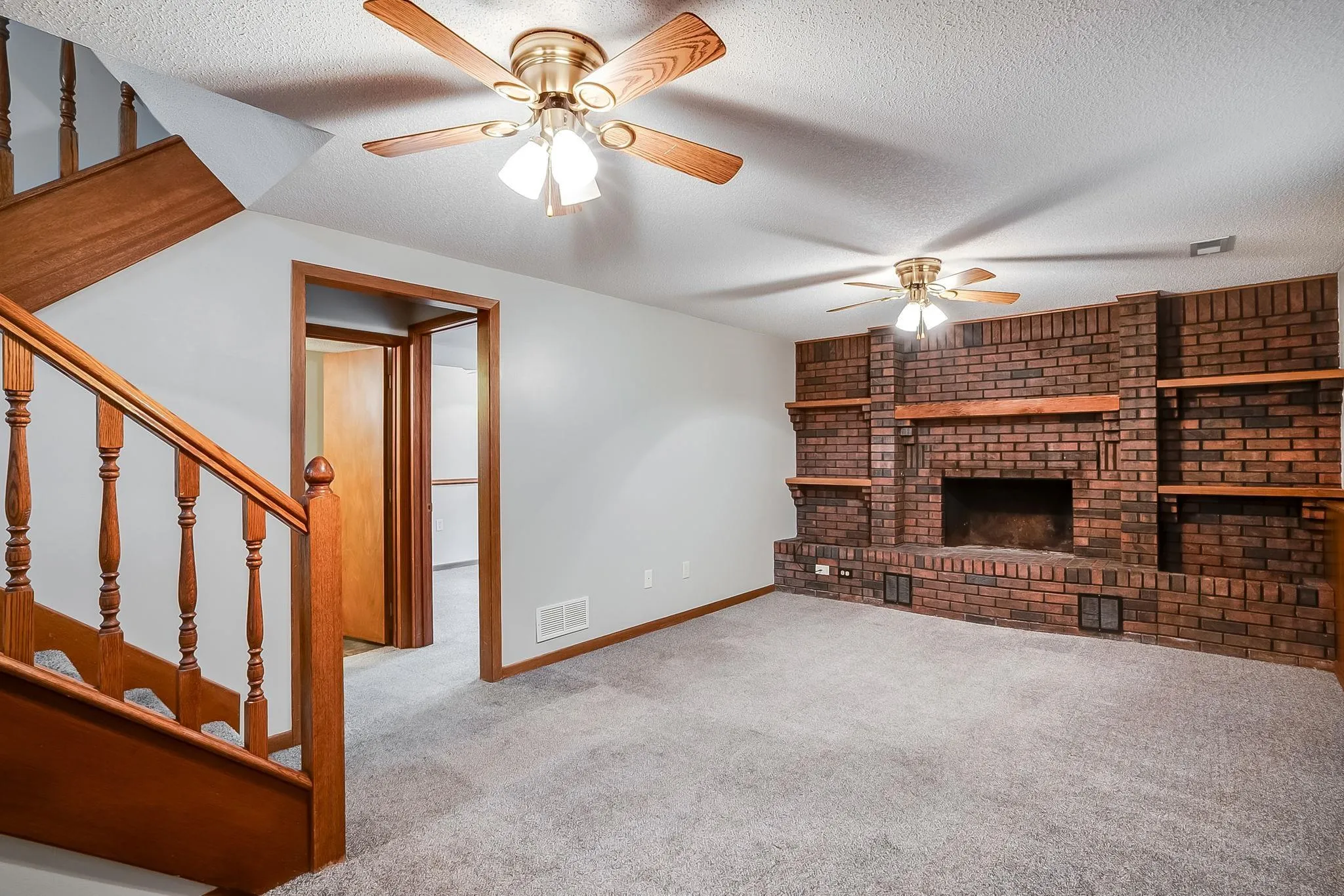 Derby, Kansas 67037, United States, 4 Bedrooms Bedrooms, ,2 BathroomsBathrooms,Residential,Active,227587