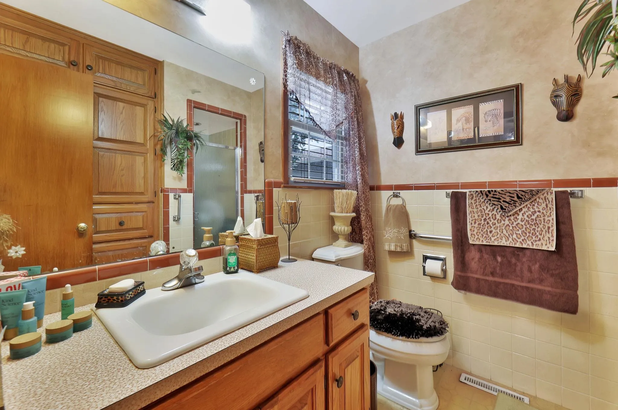 Wichita, Kansas 67206, United States, 3 Bedrooms Bedrooms, ,2 BathroomsBathrooms,Residential,Active,150189