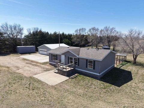 Mobile Home For Sale - 709 N 190th Road<br/> Ottawa County, Bennington, KS 67422