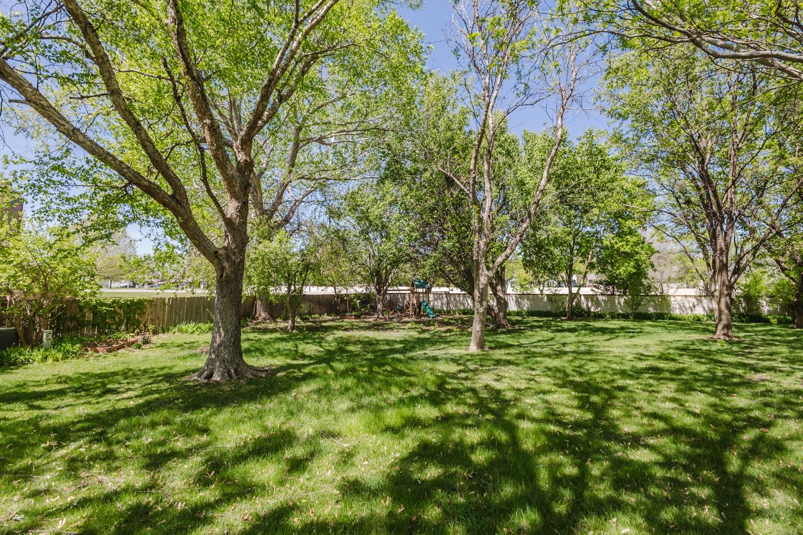 2147 N Tee Time Ct, Wichita, Kansas image 31