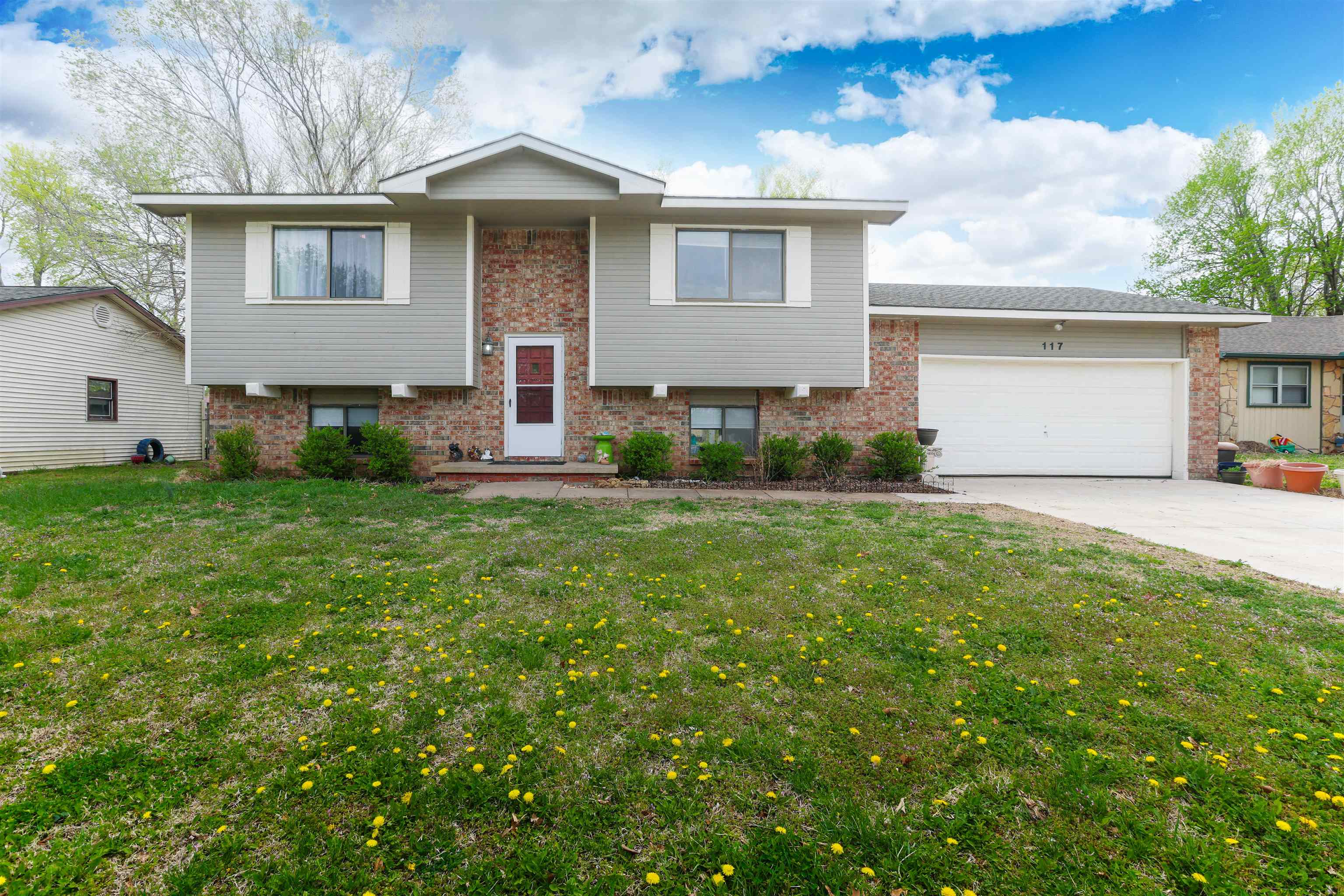 117 E Osage St, Rose Hill, Kansas image 1