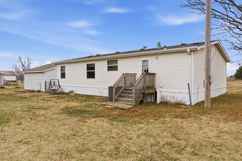Tiny photo for 21311 85th Rd, Winfield, KS 67156 (MLS # 669282)