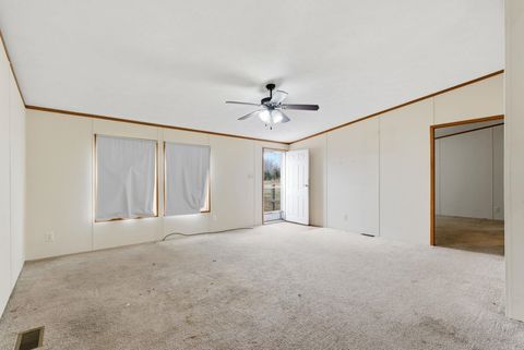 Tiny photo for 21311 85th Rd, Winfield, KS 67156 (MLS # 669282)